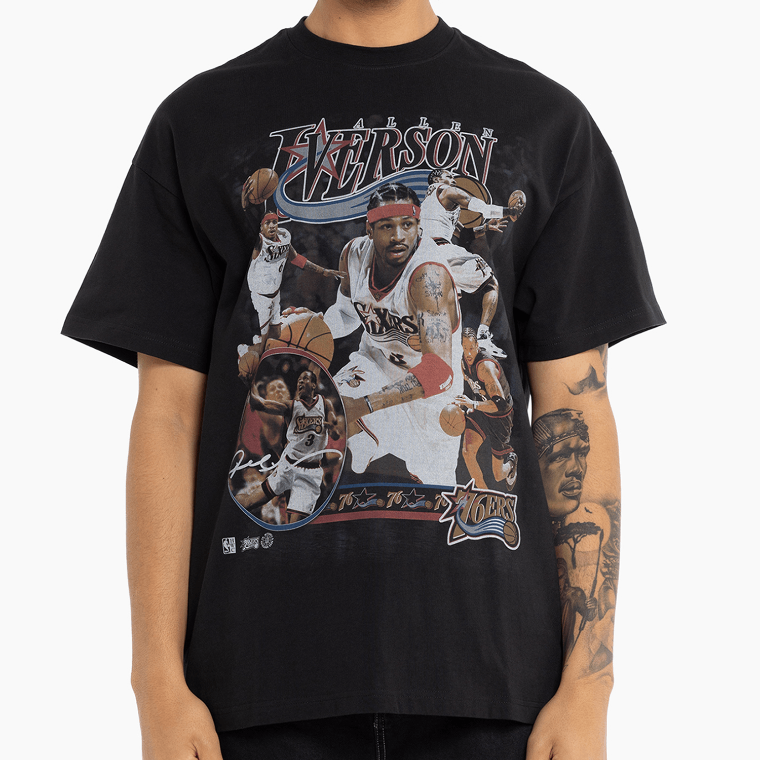 Mitchell And Ness T-Shirts Allen Iverson Philadelphia 76ers Mitchell & Ness NBA Player Homage Vintage T-Shirt - Faded Black
