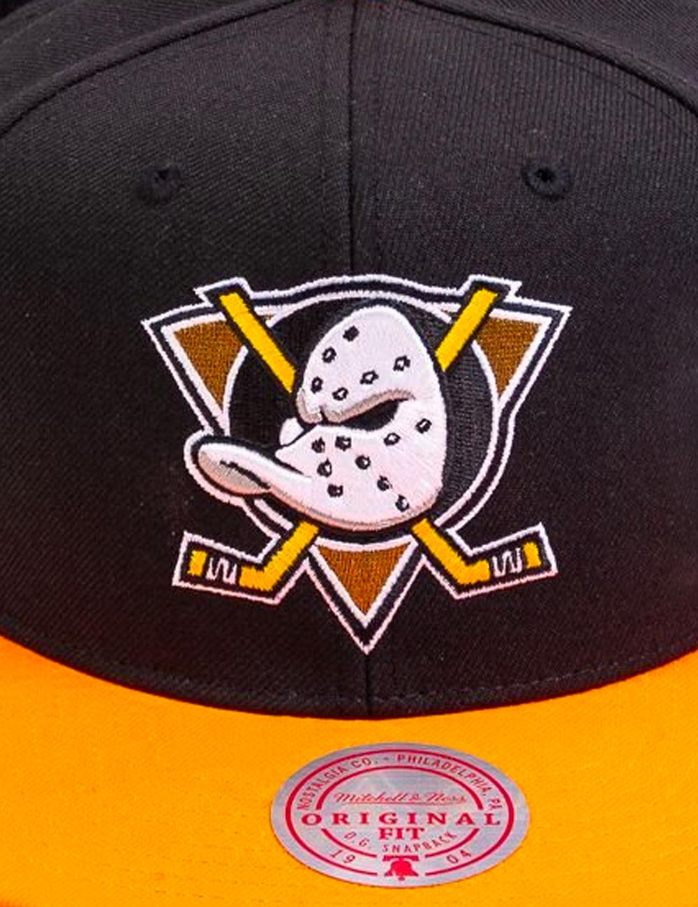 Mitchell And Ness Caps Anaheim Mighty Ducks Mitchell & Ness NHL Team 2 Tone 2.0 OG Snapback Hat - Black