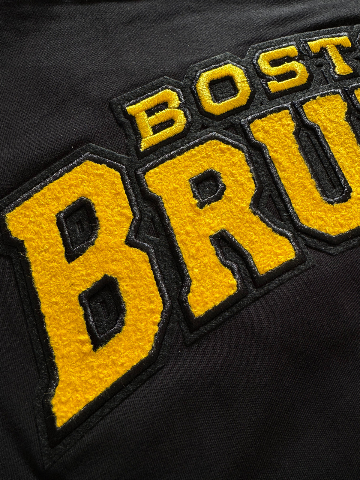 Pro Standard T-Shirts Boston Bruins Pro Standard NHL Classic Chenille Flex T-Shirt - Black