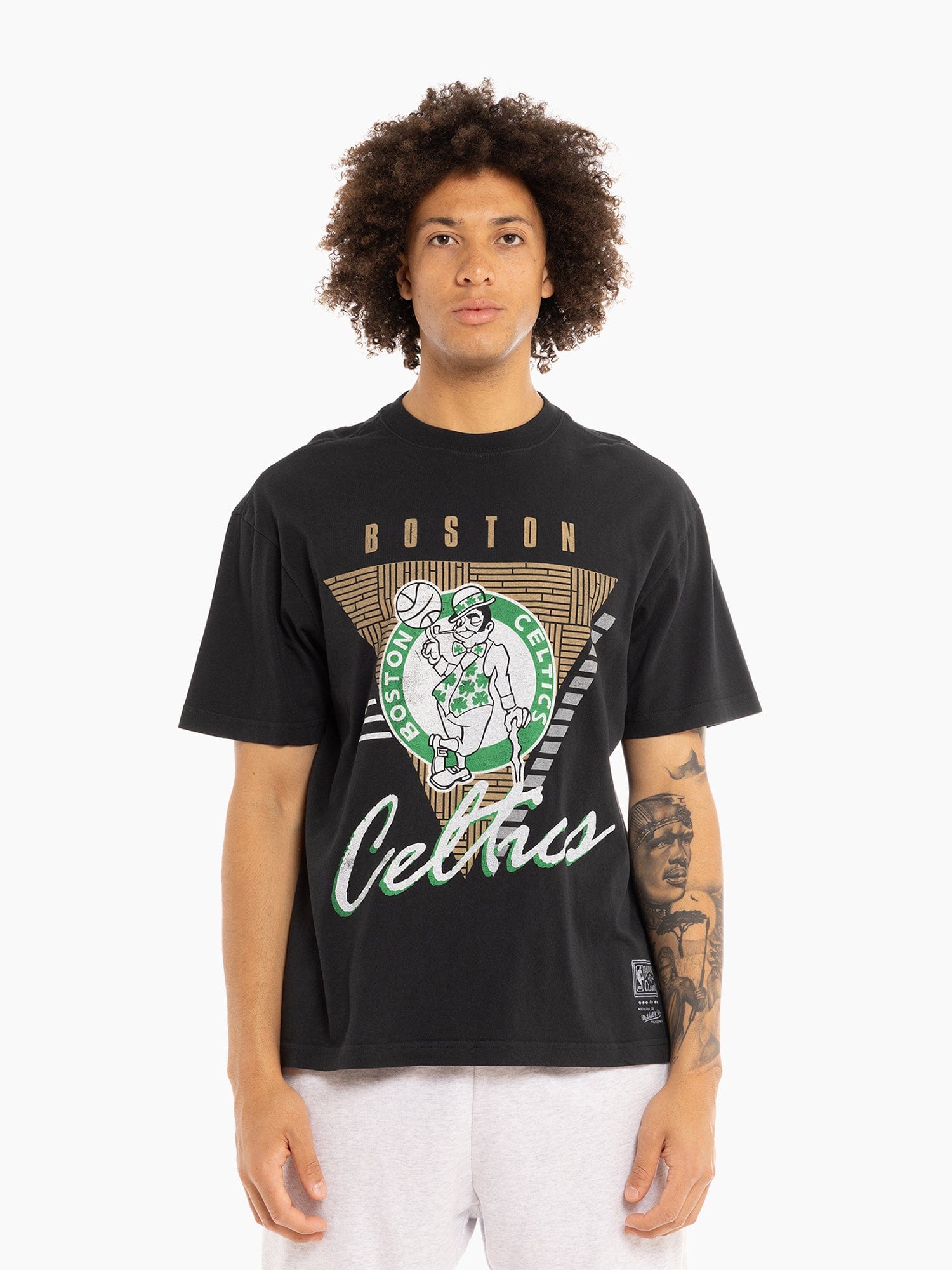 Mitchell And Ness T-Shirts Boston Celtics Mitchell & Ness NBA Tri Logo Vintage T-Shirt - Faded Black
