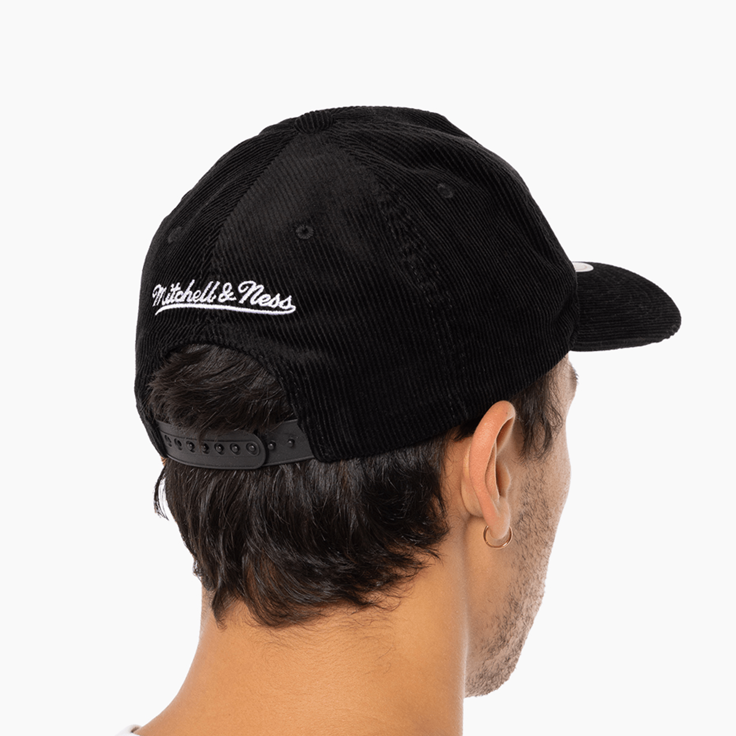 Mitchell And Ness Caps Chicago Bulls Mitchell & Ness NBA Vintage Origin Deadstock Snapback Hat - Black