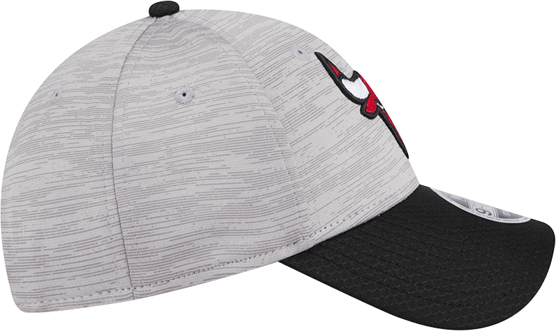 New Era Caps Chicago Bulls New Era NBA Team Active Digi-Tech 9FORTY Snapback Hat - Graphite Grey