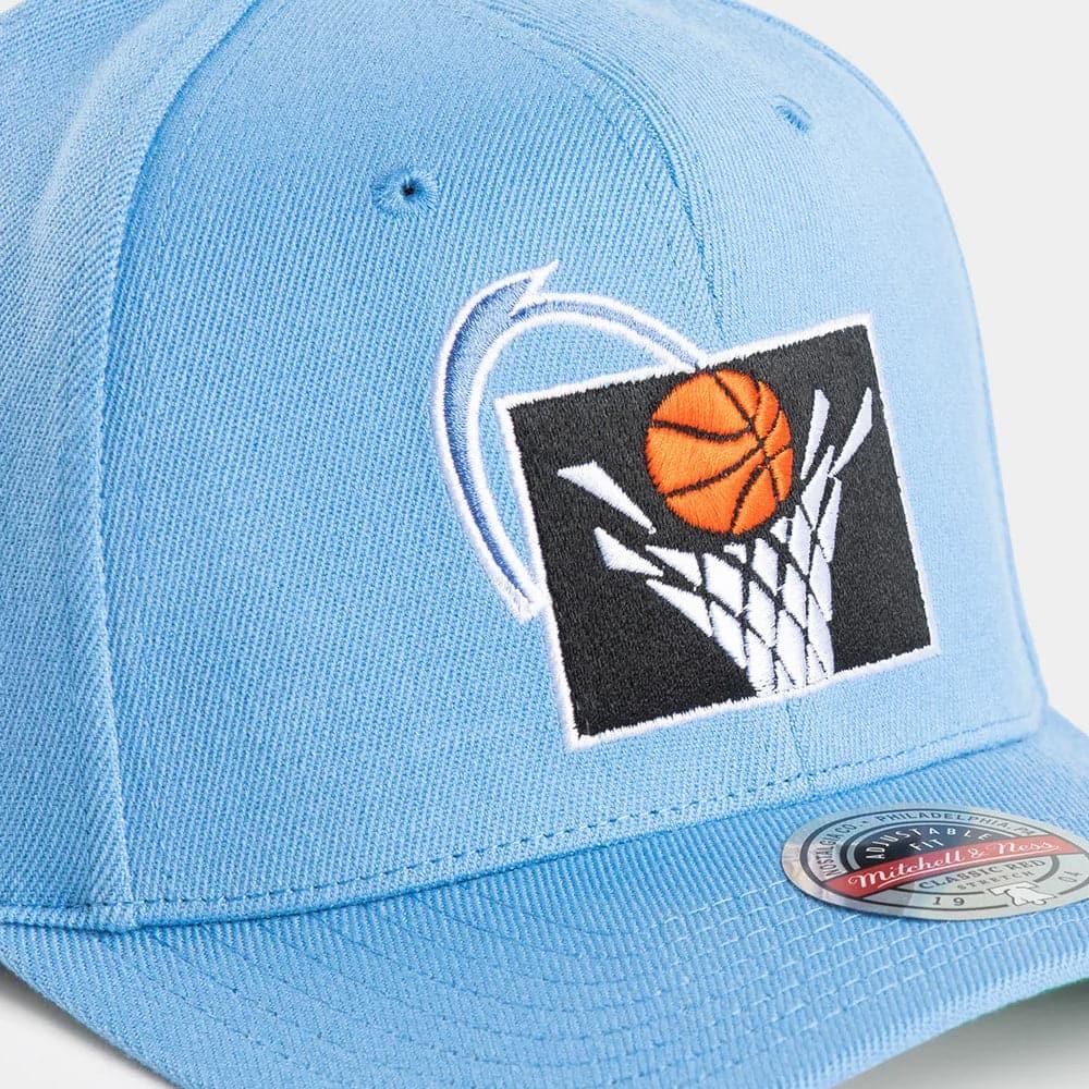 Mitchell And Ness Caps Cleveland Cavaliers Mitchell & Ness NBA HWC Classic Red Snapback Hat - Blue