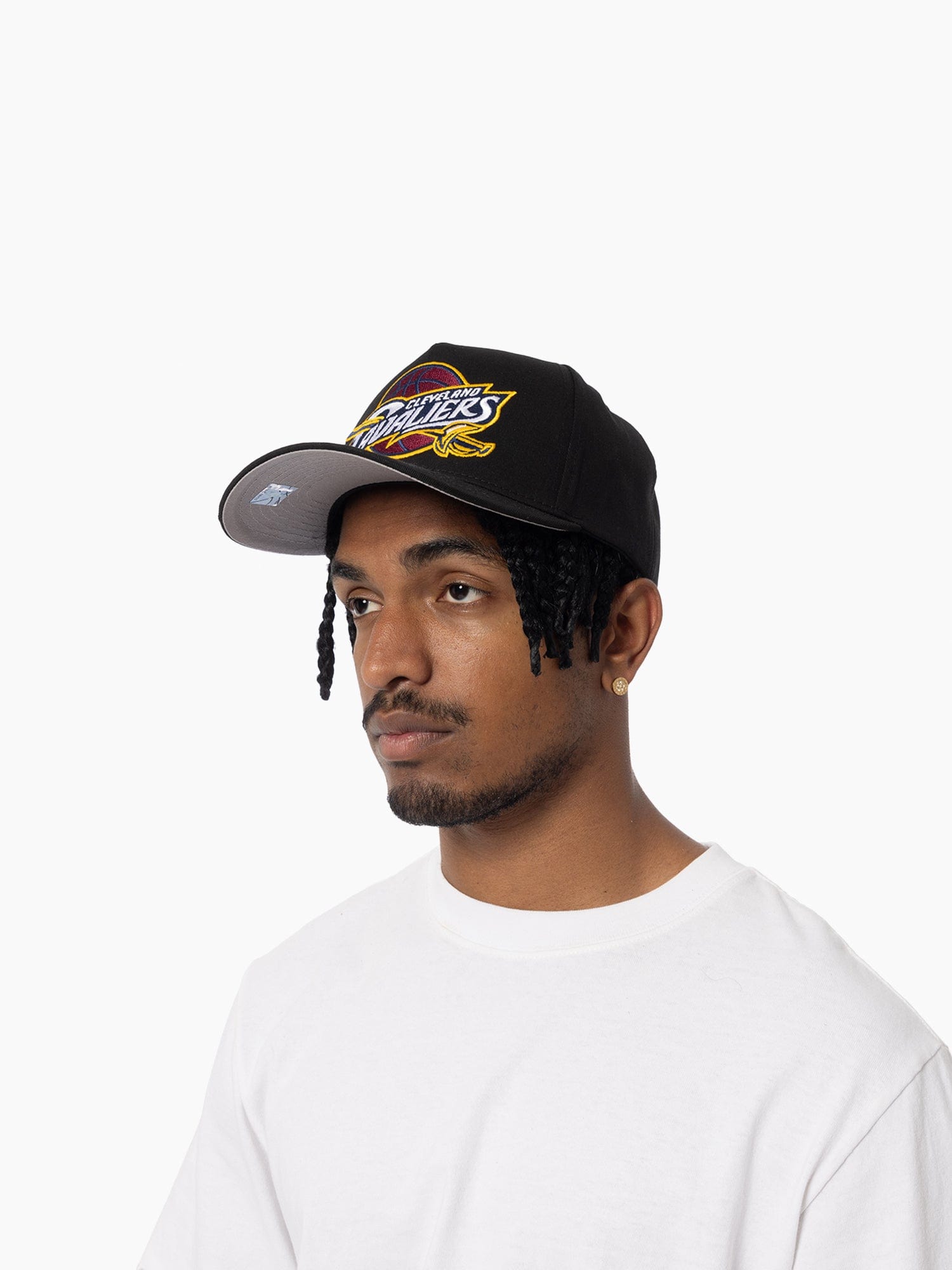 Mitchell And Ness Caps Cleveland Cavaliers Mitchell & Ness NBA HWC Pro Pinch Snapback Hat - Black