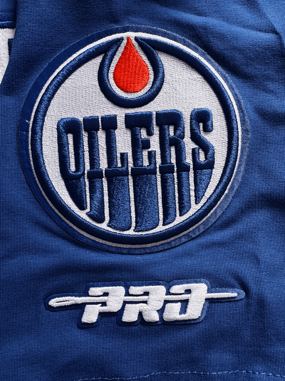 Pro Standard T-Shirts Edmonton Oilers Pro Standard NHL Classic Chenille Flex T-Shirt - Blue