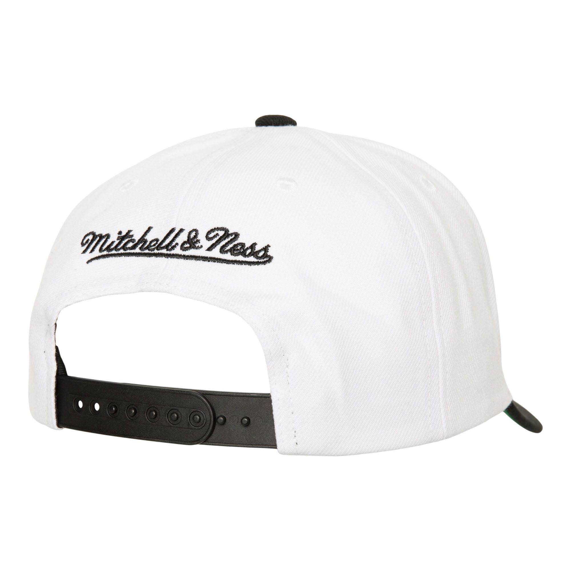 Mitchell And Ness Caps Golden State Warriors Mitchell & Ness NBA Bevel Classic Red Snapback Hat - White