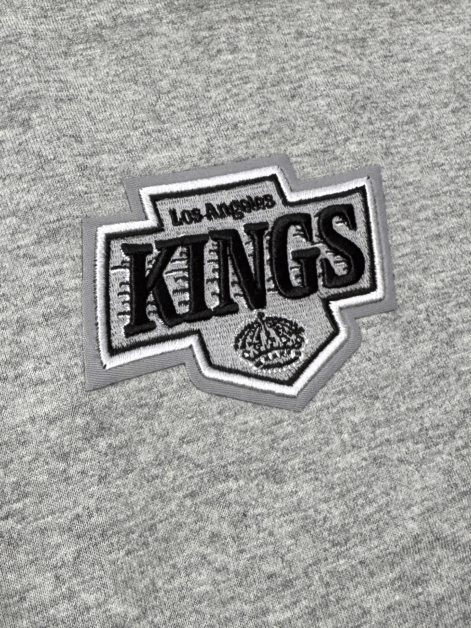 Pro Standard T-Shirts Los Angeles Kings Pro Standard NHL Team Icon Flex T-Shirt - Heather Grey