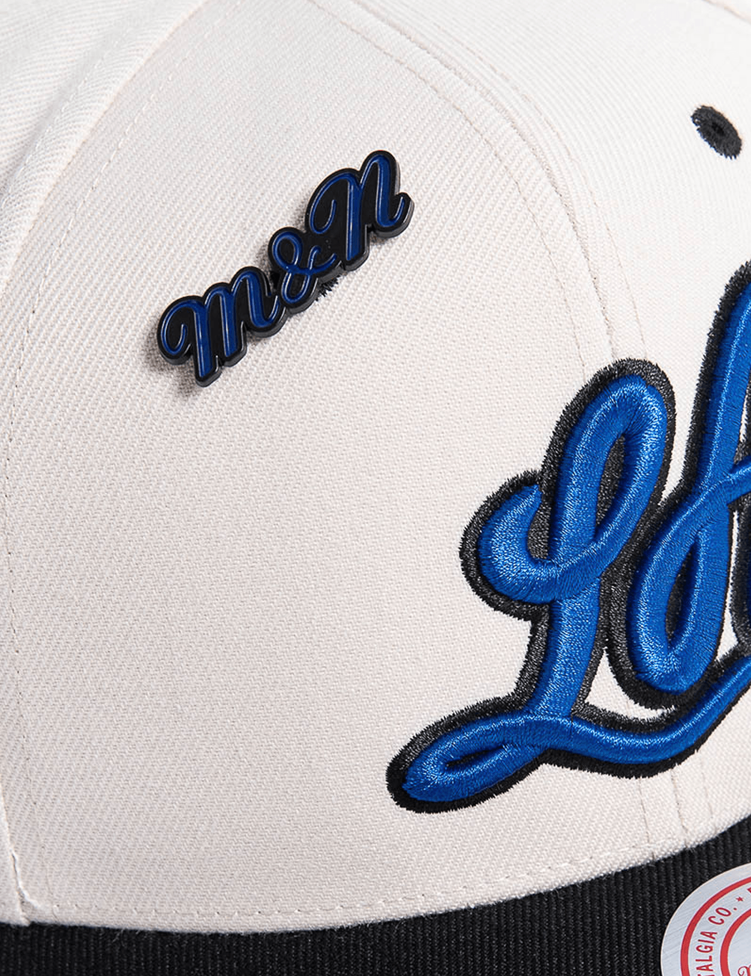 Mitchell And Ness Caps Los Angeles Lakers Mitchell & Ness NBA Launch Pro Crown Snapback Hat - Off White