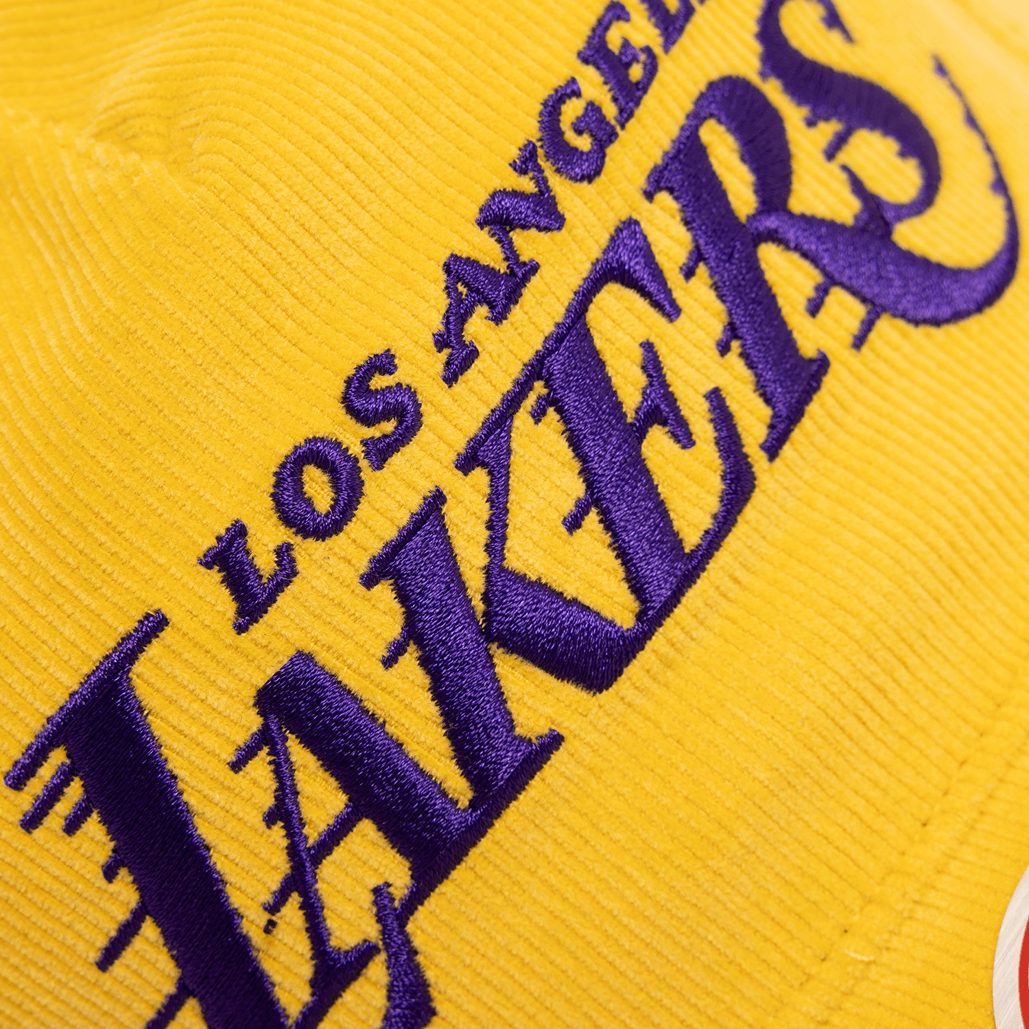 Mitchell And Ness Caps Los Angeles Lakers Mitchell & Ness NBA Origin Deadstock Snapback Hat - Yellow
