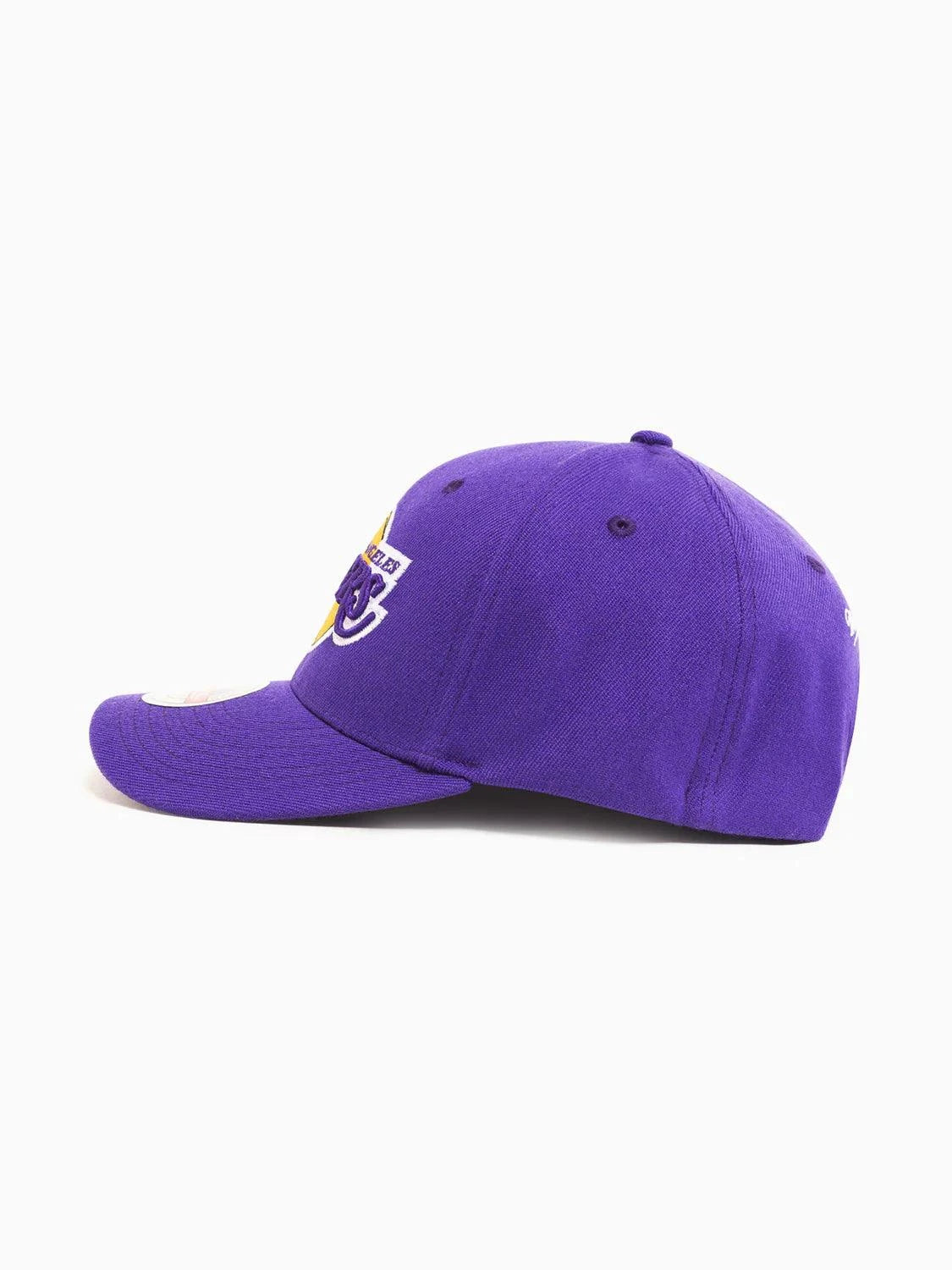 Mitchell And Ness Caps Los Angeles Lakers Mitchell & Ness NBA Team Classic Red Snapback Hat - Purple