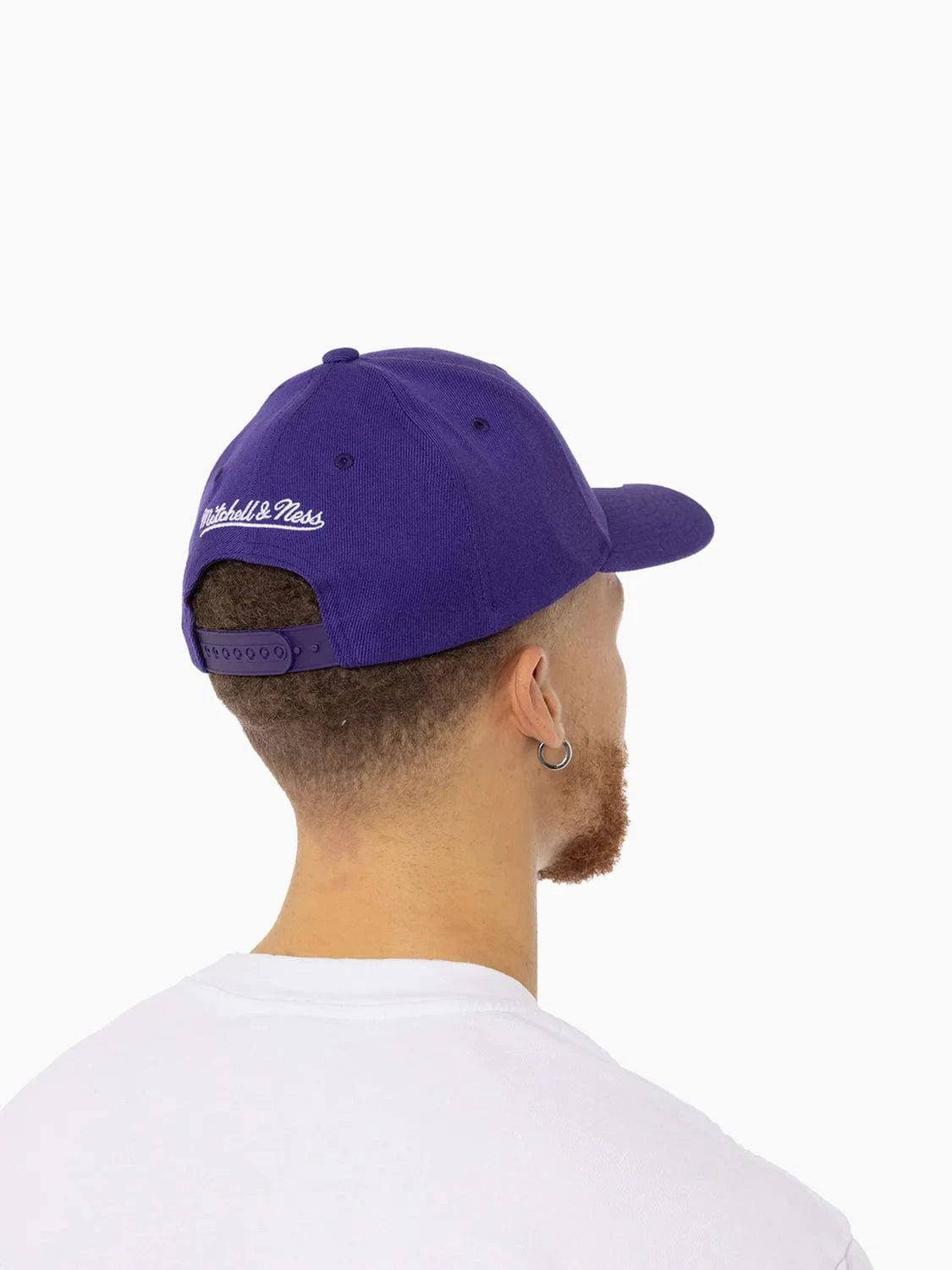 Mitchell And Ness Caps Los Angeles Lakers Mitchell & Ness NBA Team Classic Red Snapback Hat - Purple
