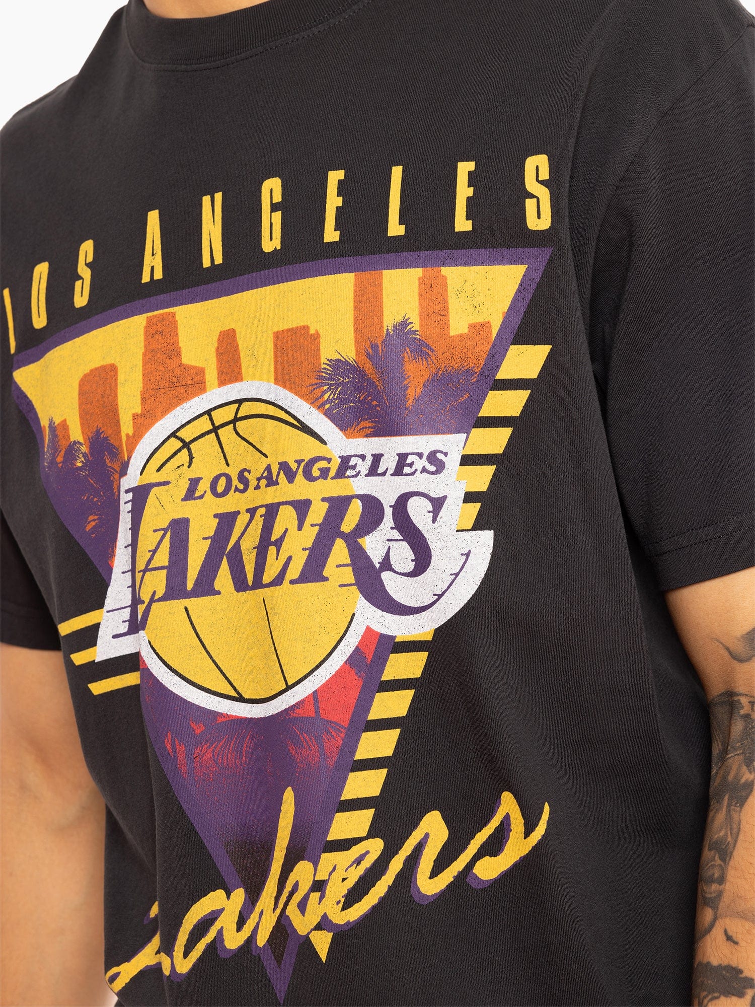 Mitchell And Ness T-Shirts Los Angeles Lakers Mitchell & Ness NBA Tri Logo Vintage T-Shirt - Faded Black