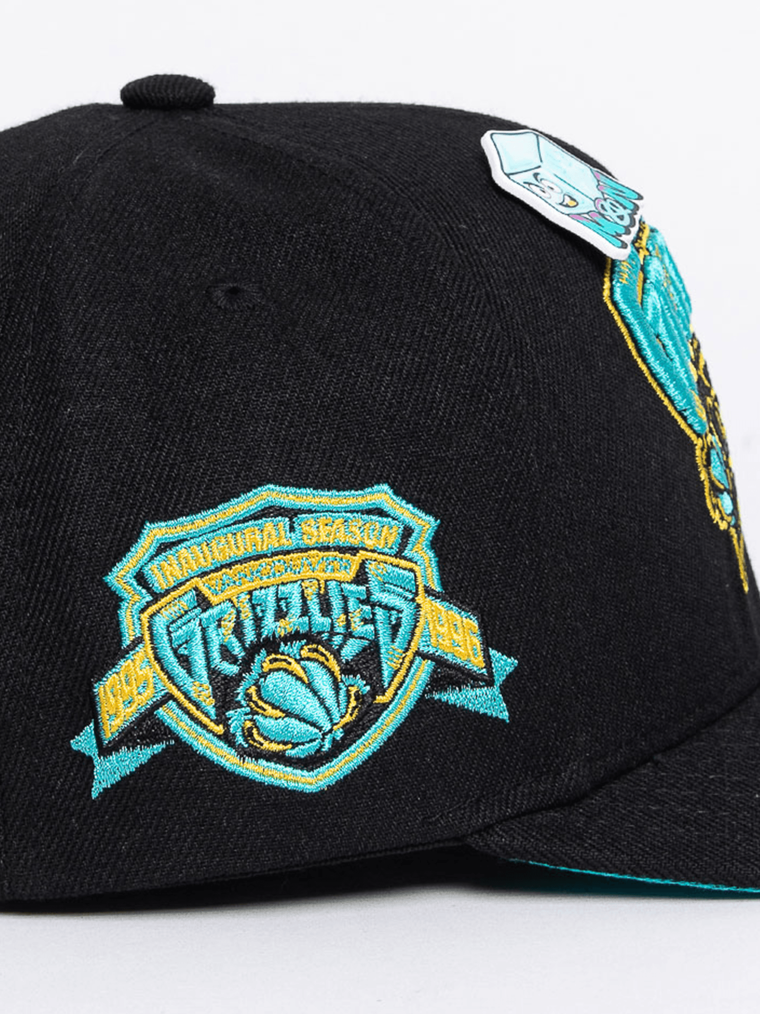 Mitchell And Ness Caps Memphis Grizzlies Mitchell & Ness NBA Ice Cold Pro Crown Snapback Hat - Black