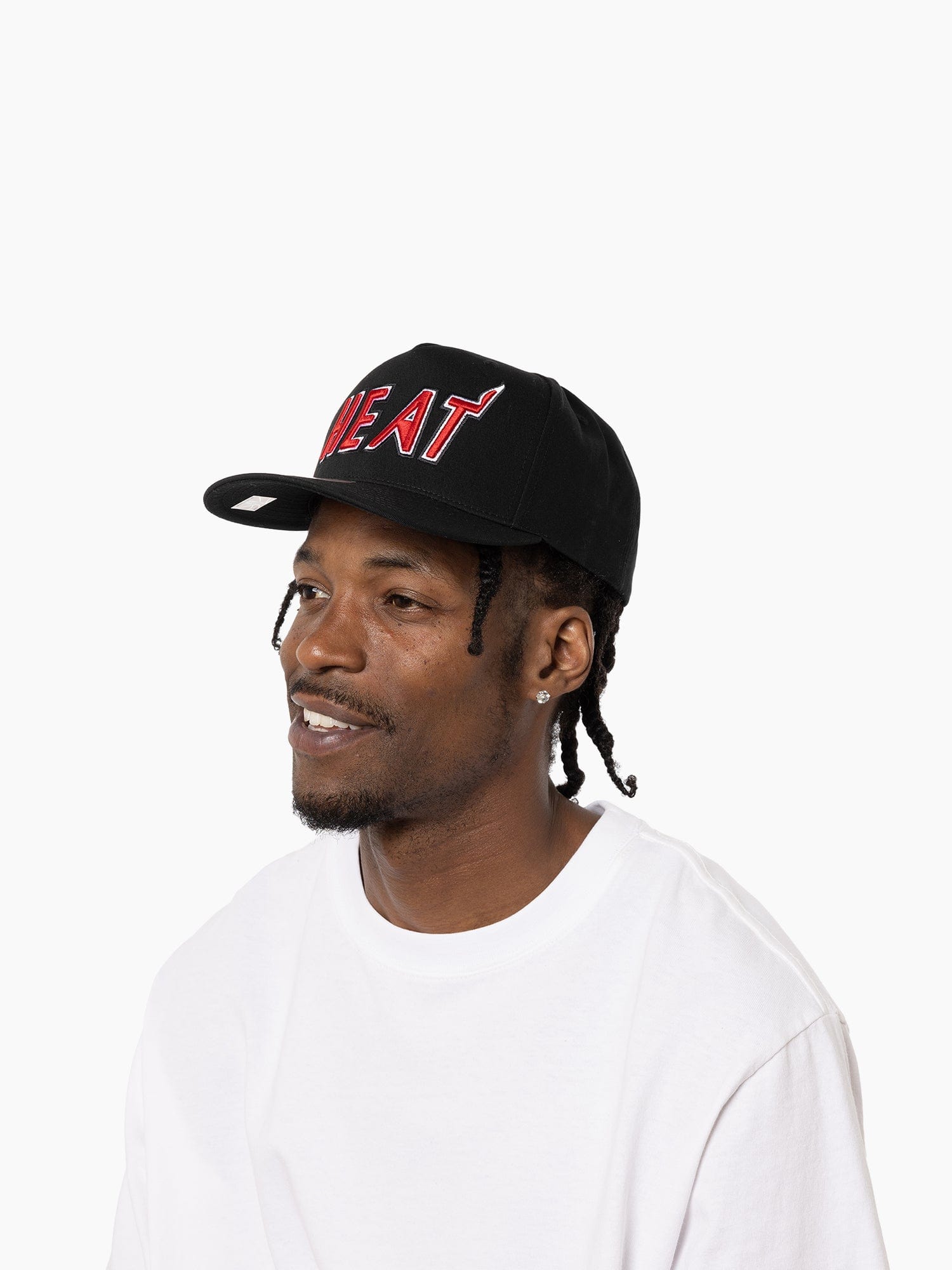 Mitchell And Ness Caps Miami Heat Mitchell & Ness NBA HWC Wordmark MVP Snapback Hat - Black