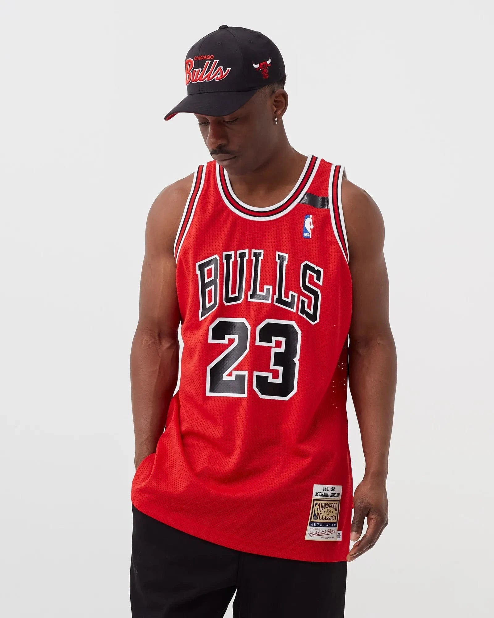 Mitchell And Ness Jerseys Michael Jordan Chicago Bulls Mitchell & Ness NBA 91-92 Authentic Jersey - Red