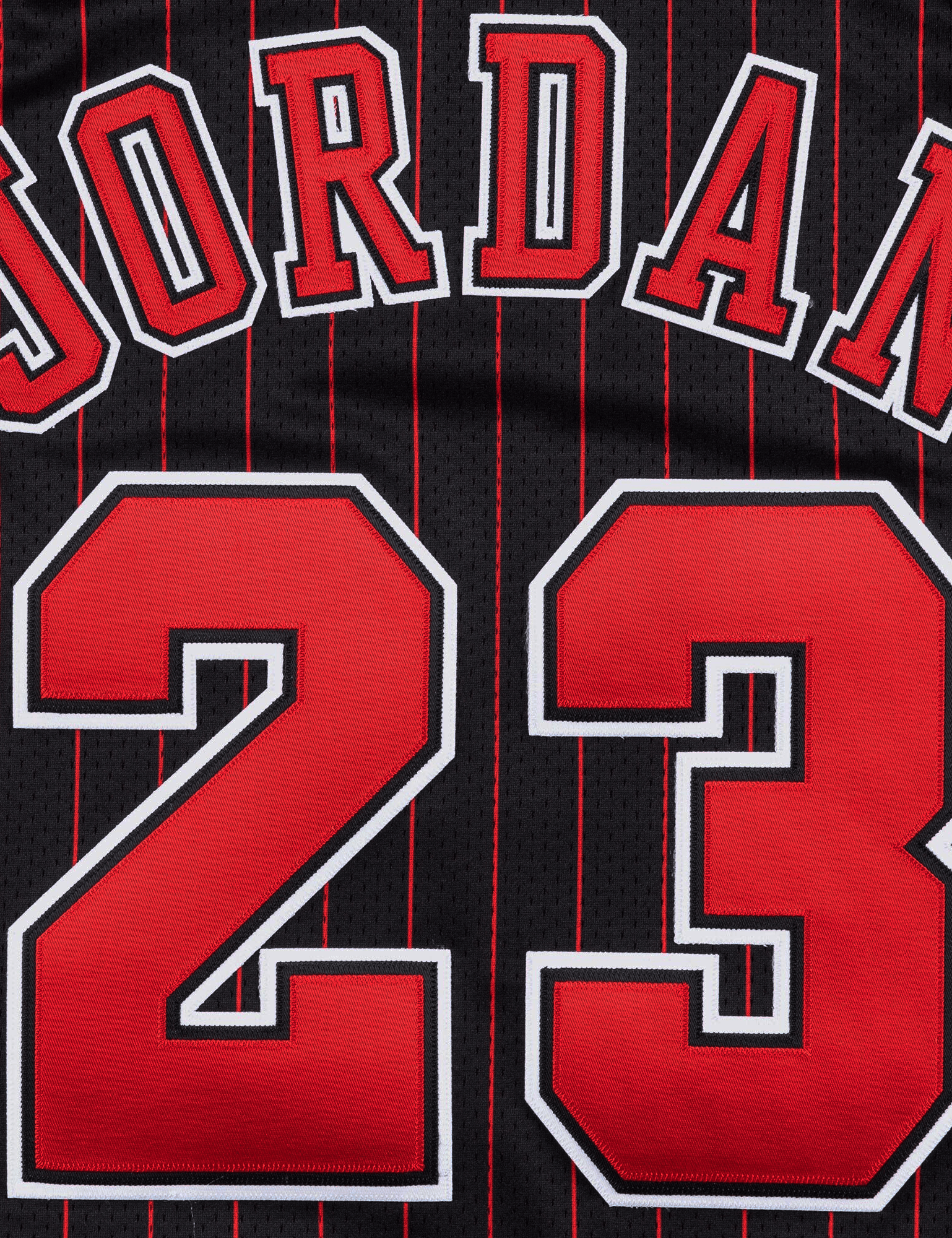 Mitchell And Ness Jerseys Michael Jordan Chicago Bulls Mitchell & Ness NBA 96-97 Alt Authentic Jersey - Black