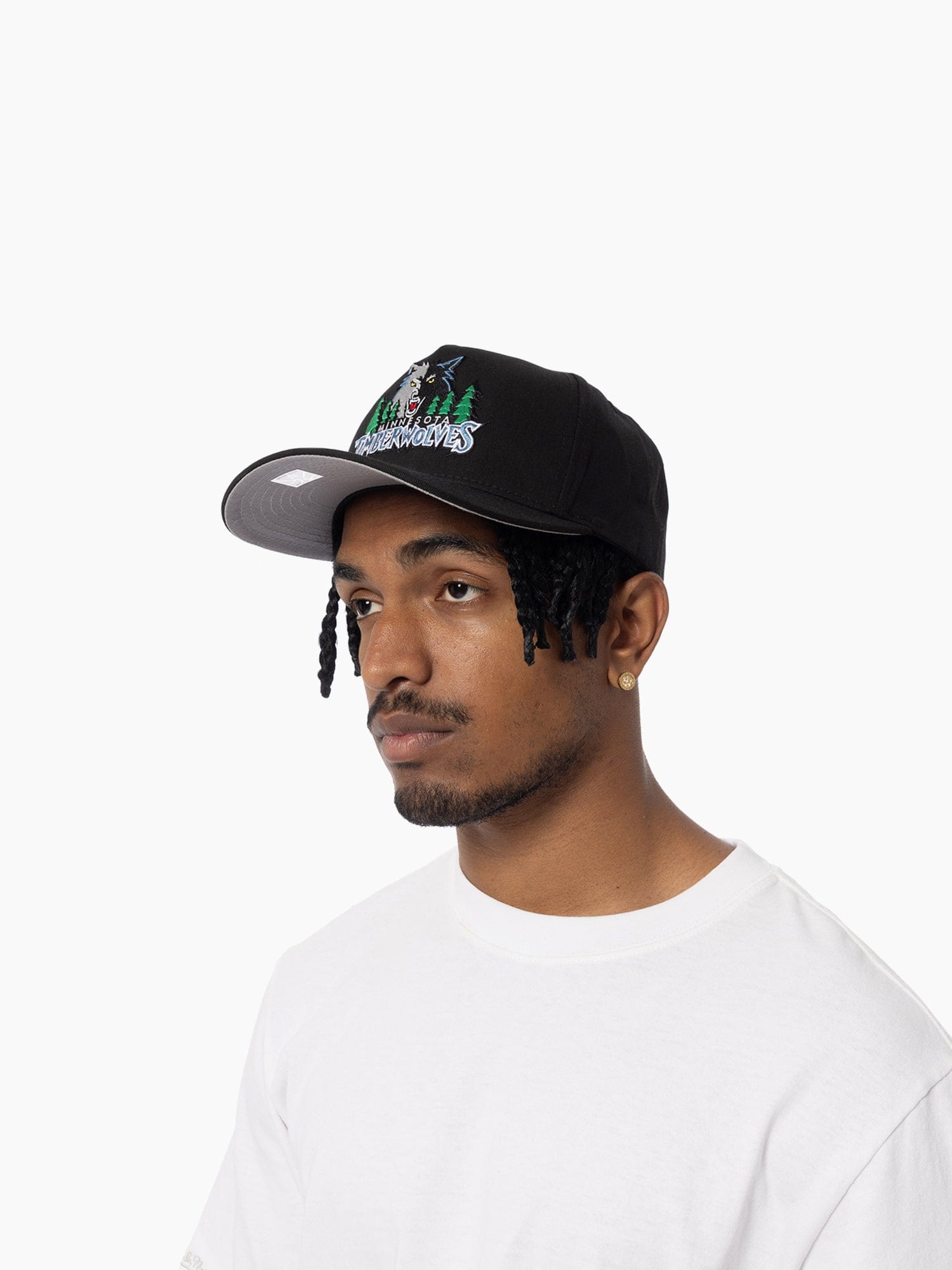 Mitchell And Ness Caps Minnesota Timberwolves Mitchell & Ness NBA HWC Pro Pinch Snapback Hat - Black
