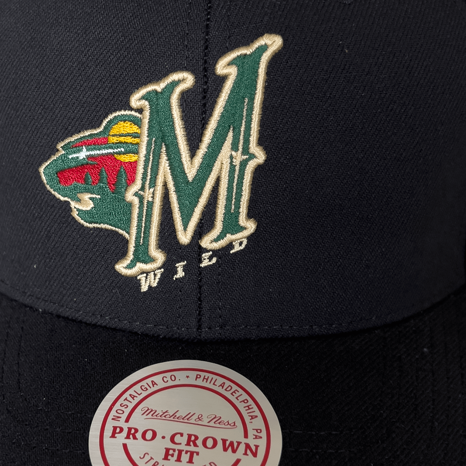 Mitchell And Ness Caps Minnesota Wild Mitchell & Ness NHL Icon Pro Crown Snapback Hat - Black