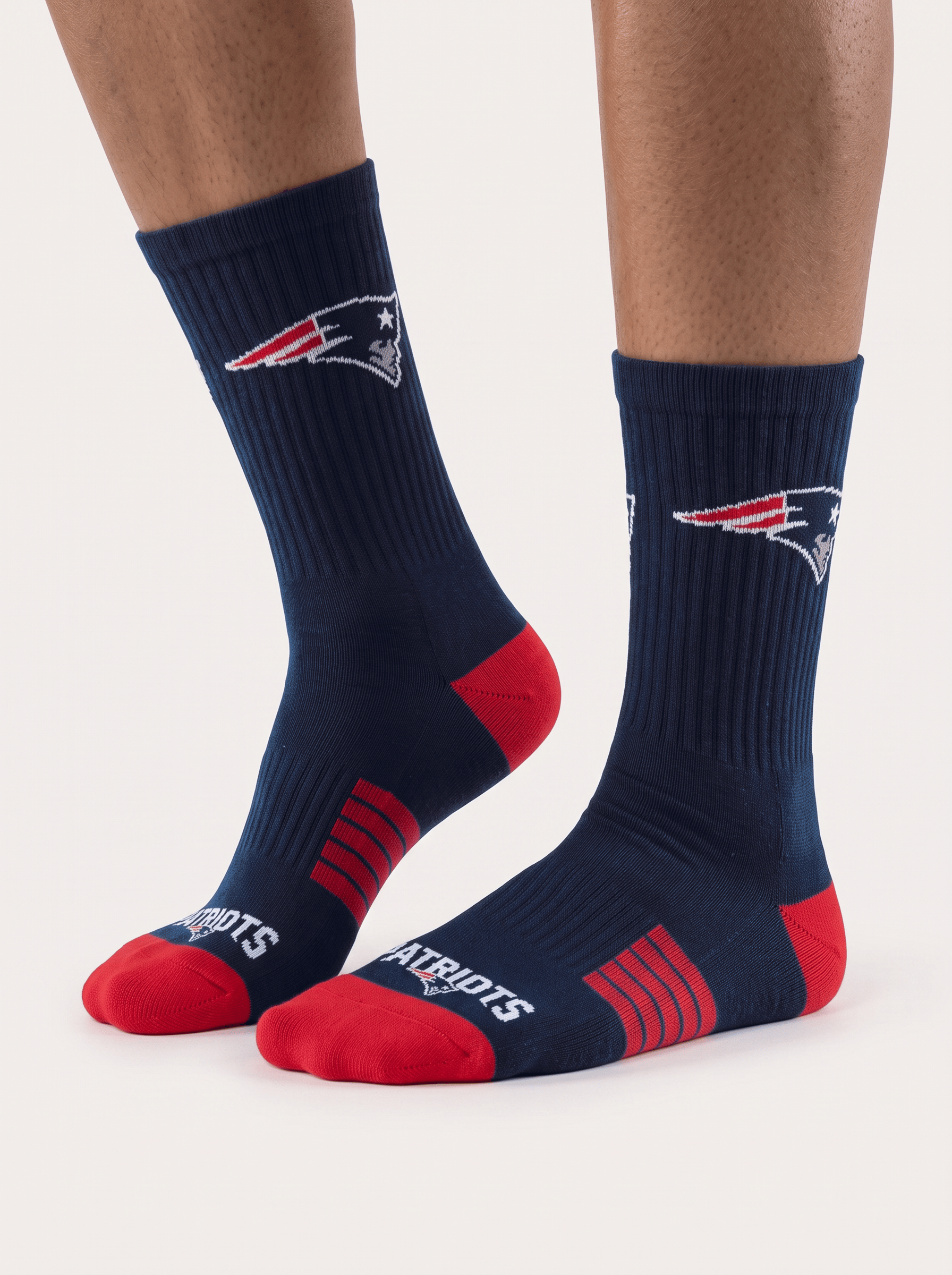 Strideline Socks Large (9-12 US) New England Patriots Strideline NFL Team Premier Flex-Stretch Crew Socks
