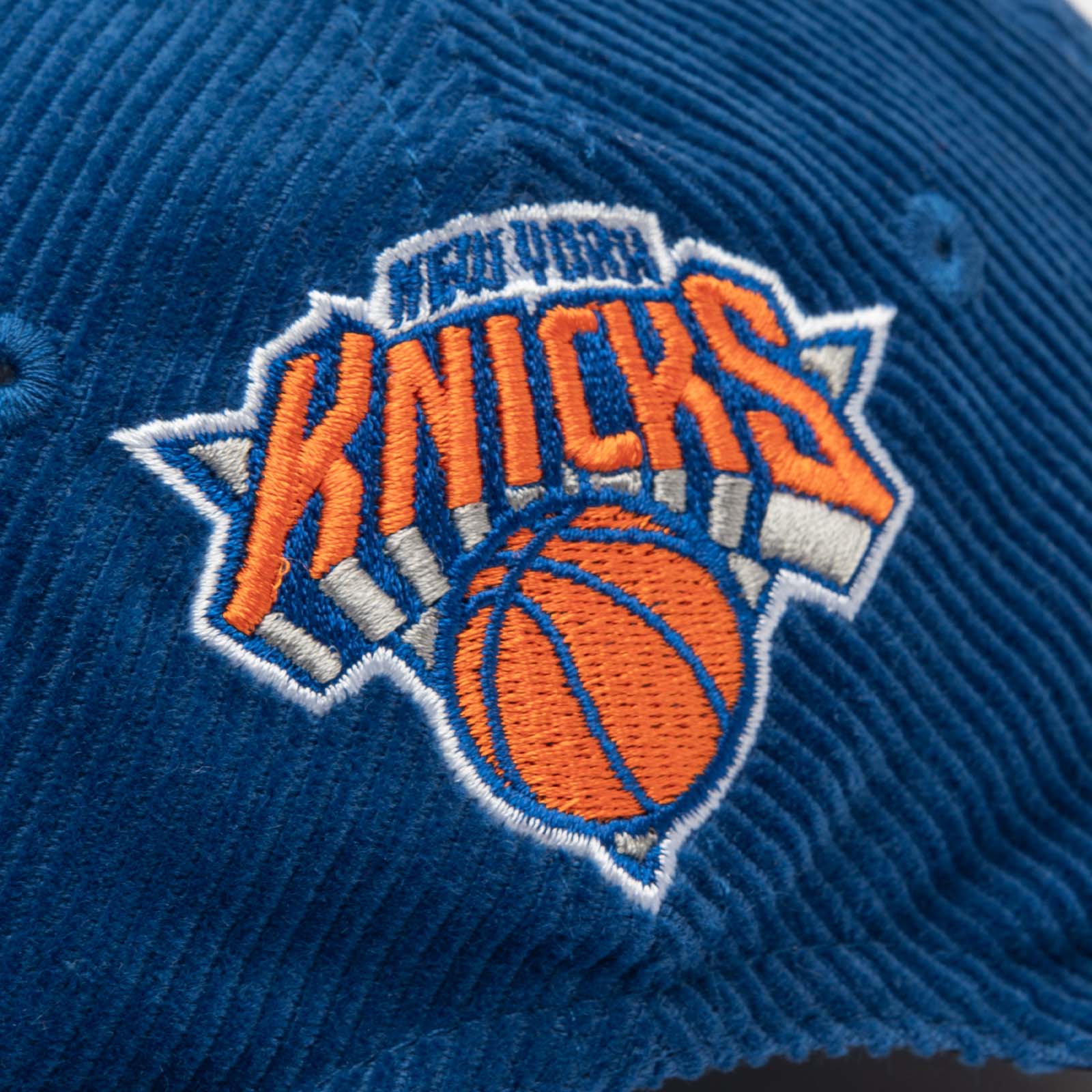 Mitchell And Ness Caps New York Knicks Mitchell & Ness NBA Net Deadstock Pre-Curved Snapback Hat - Blue