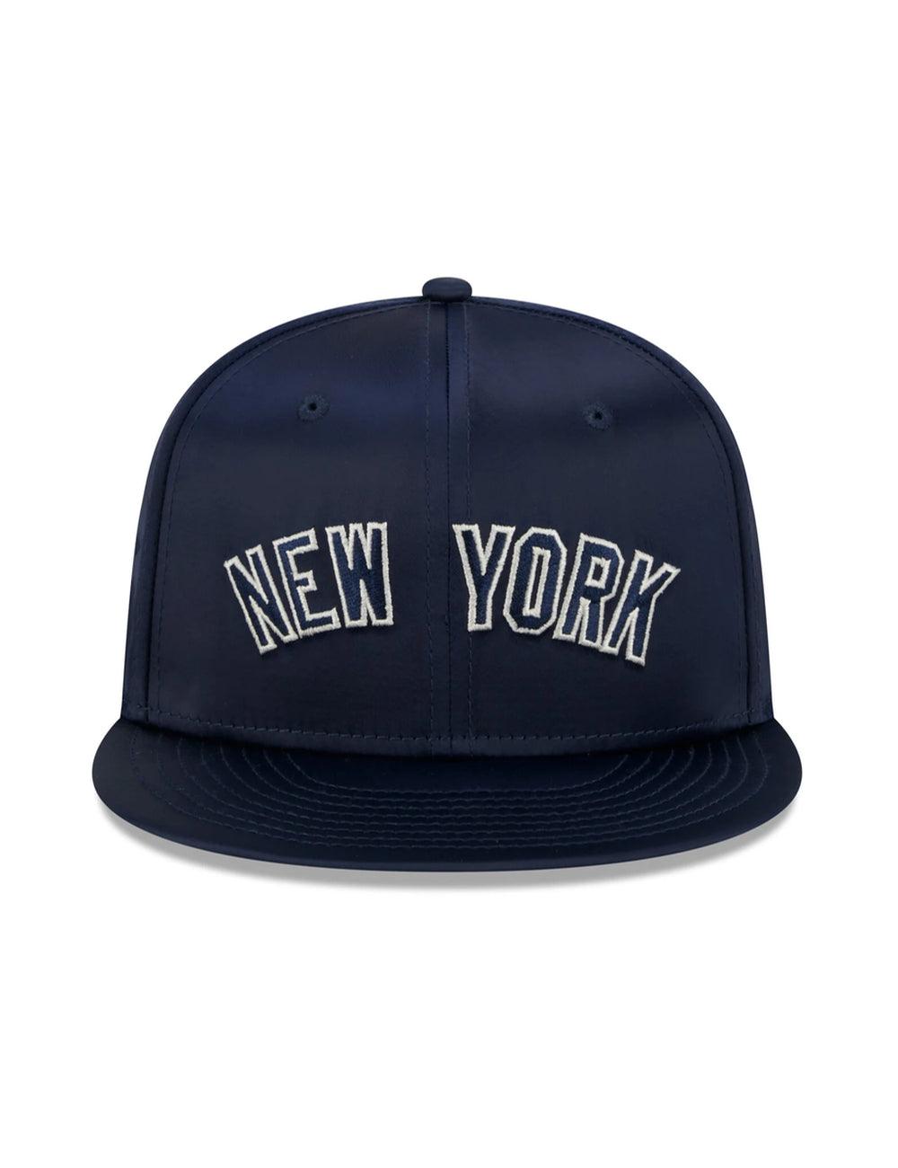 New Era Caps New York Yankees New Era MLB Satin Champs 9FIFTY Snapback Hat - Navy