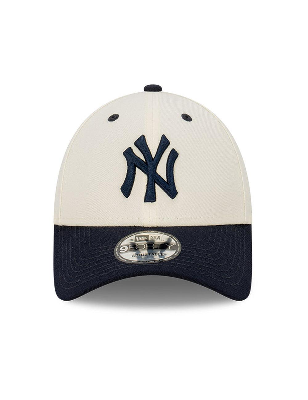 New Era Caps New York Yankees New Era MLB Team 2T 9FORTY Snapback Hat - Chrome White