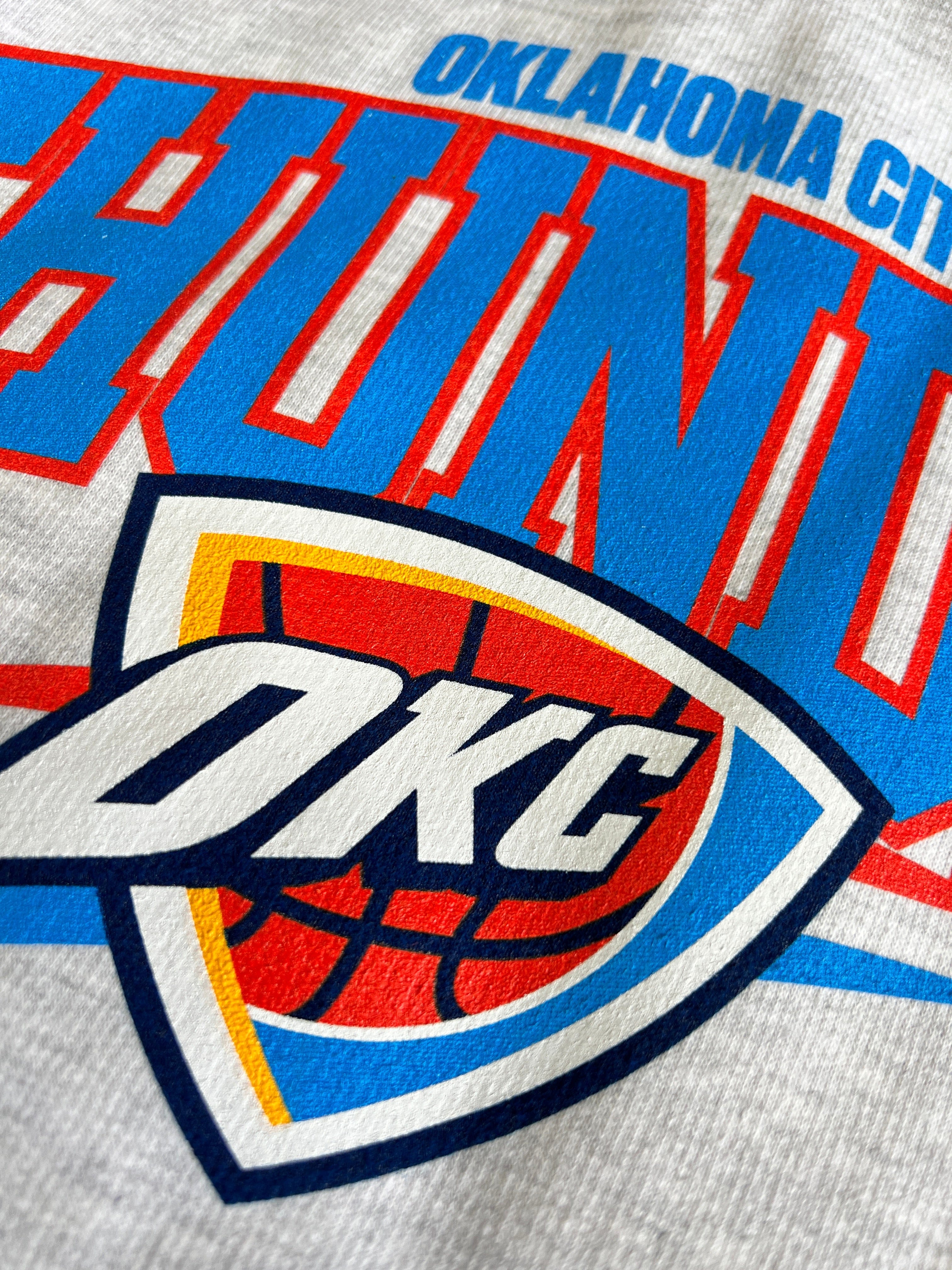 NBA Essentials Jumpers Oklahoma City Thunder NBA Team Arch Hoodie Jumper - Silver Marle
