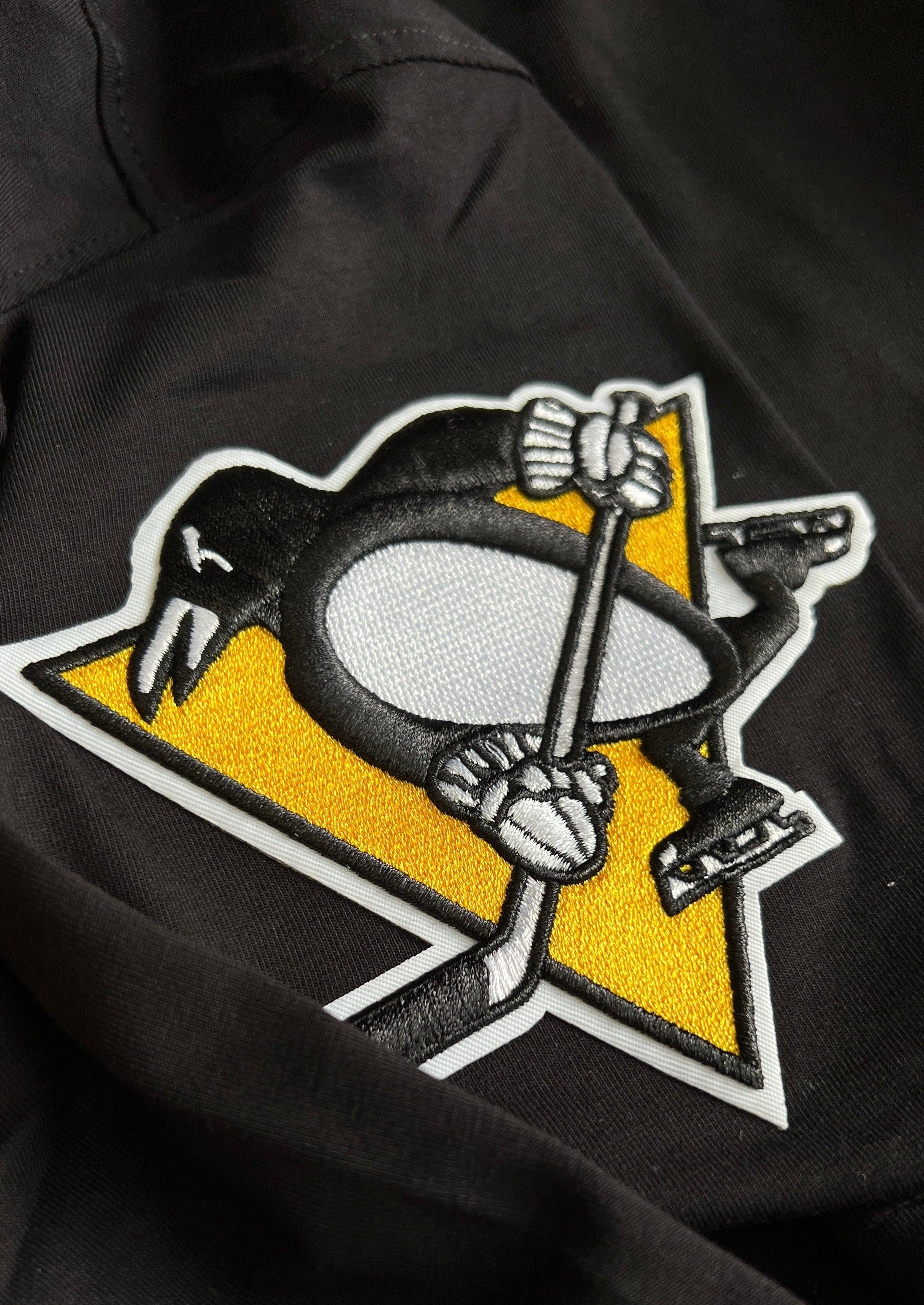 Pro Standard T-Shirts Pittsburgh Penguins Pro Standard NHL Classic Chenille T-Shirt - Black