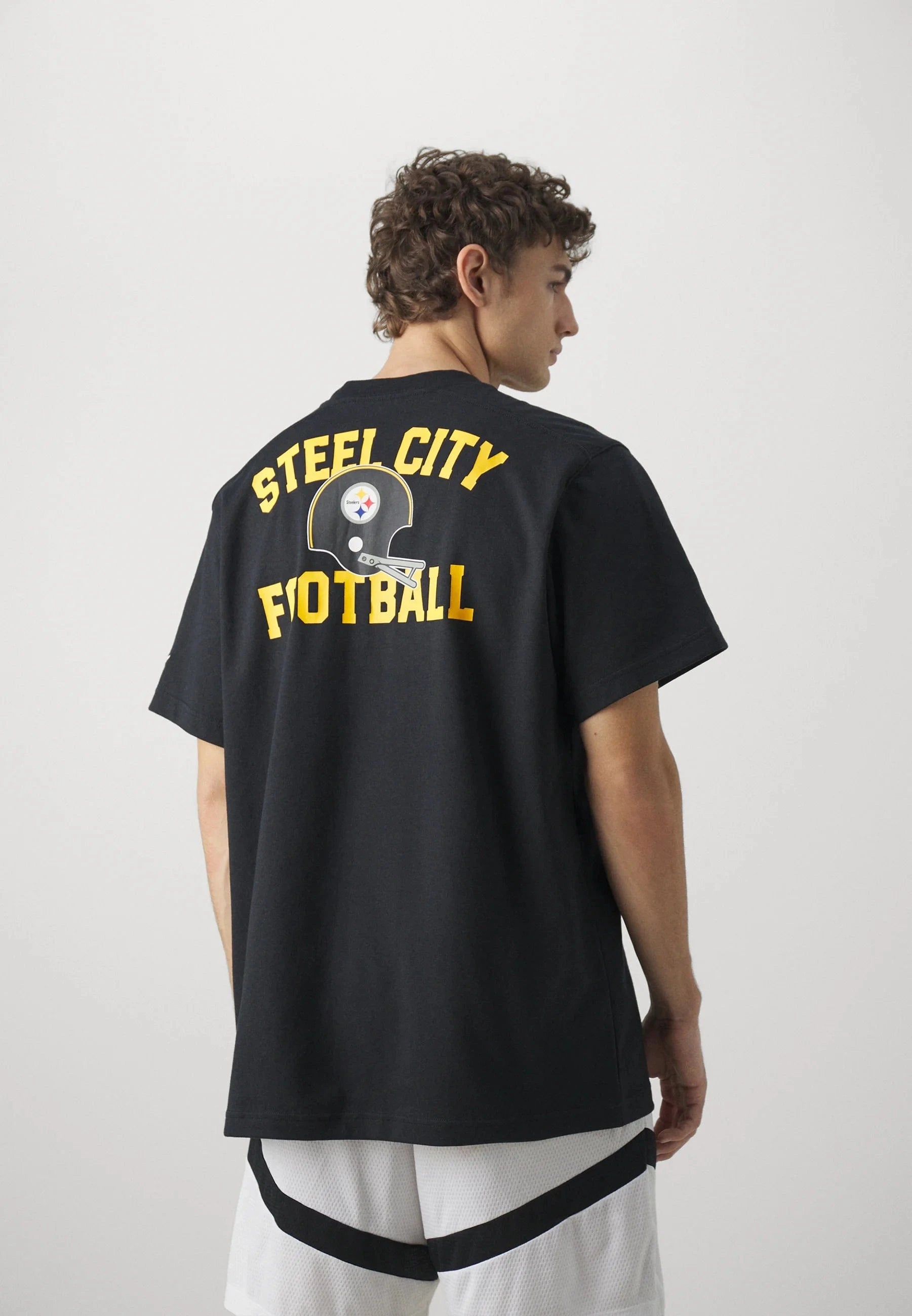 Nike T-Shirts Pittsburgh Steelers Nike NFL Rewind Oversized Heavyweight T-Shirt - Black