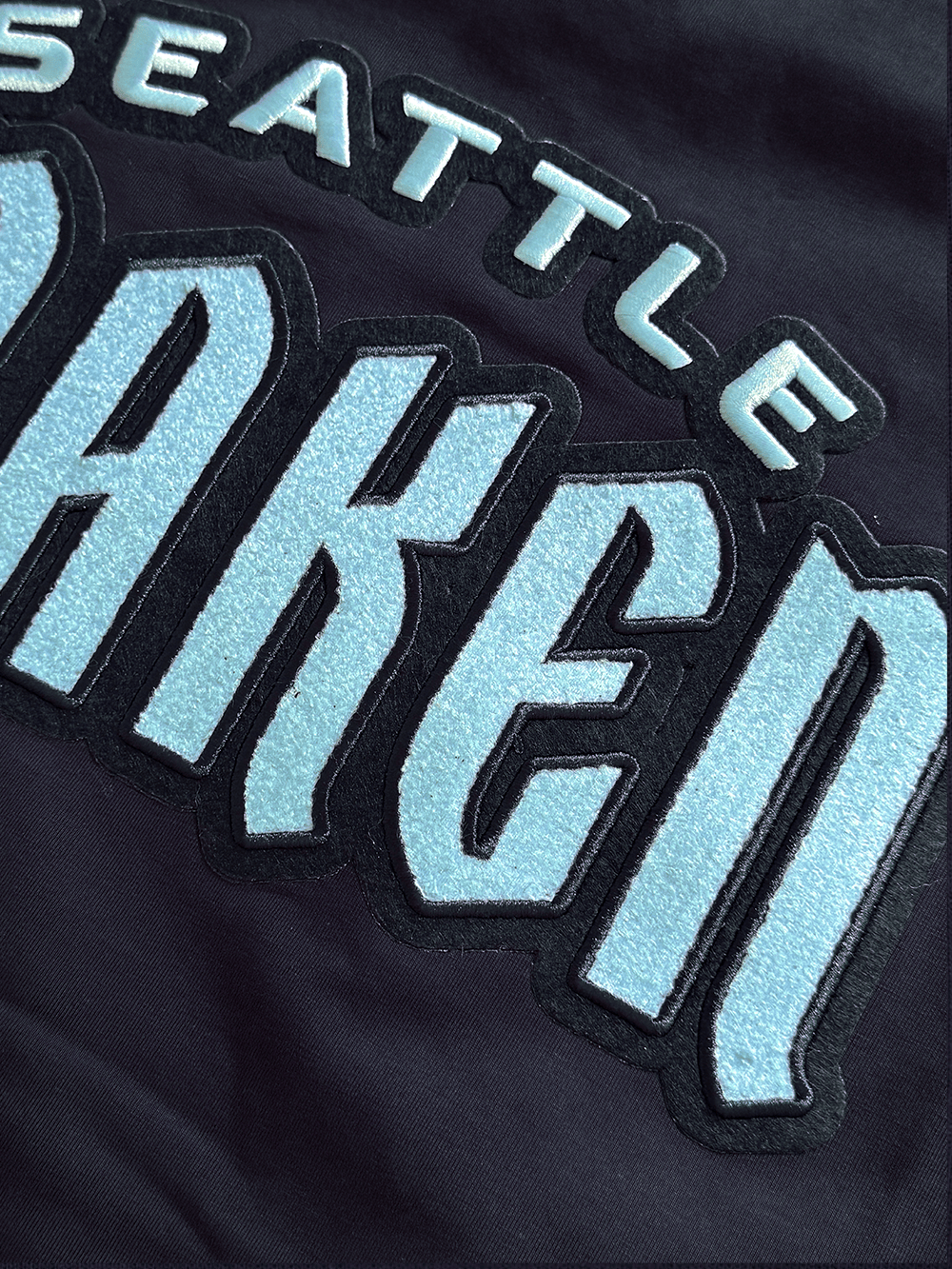 Pro Standard Jumpers Seattle Kraken Pro Standard NHL Classic Chenille Flex Hoodie Jumper - Navy