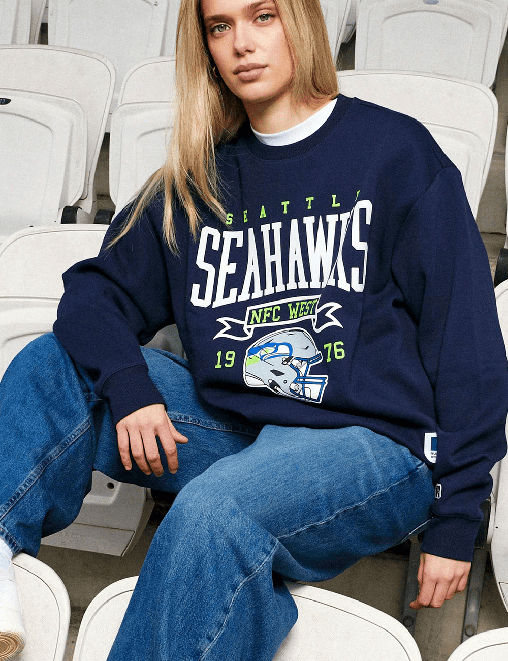Russell Athletic Jumpers Seattle Seahawks Russell Athletic NFL Est Banner Crew Jumper - Navy