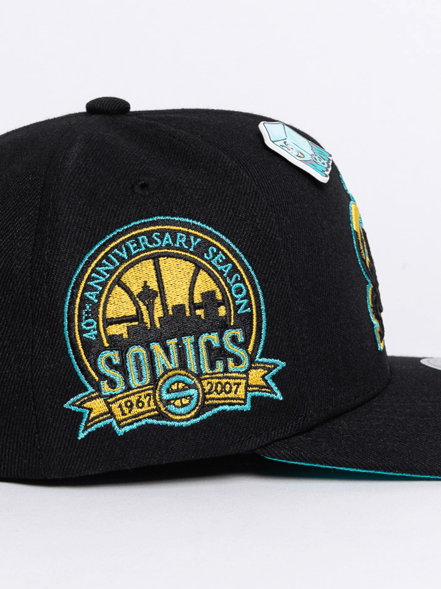 Mitchell And Ness Caps Seattle Supersonics Mitchell & Ness NBA Ice Cold Pro Crown Snapback Hat - Black
