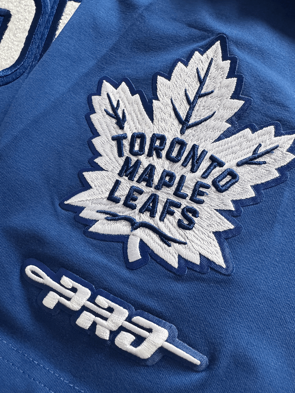 Pro Standard T-Shirts Toronto Maple Leafs Pro Standard NHL Classic Chenille Flex T-Shirt - Blue
