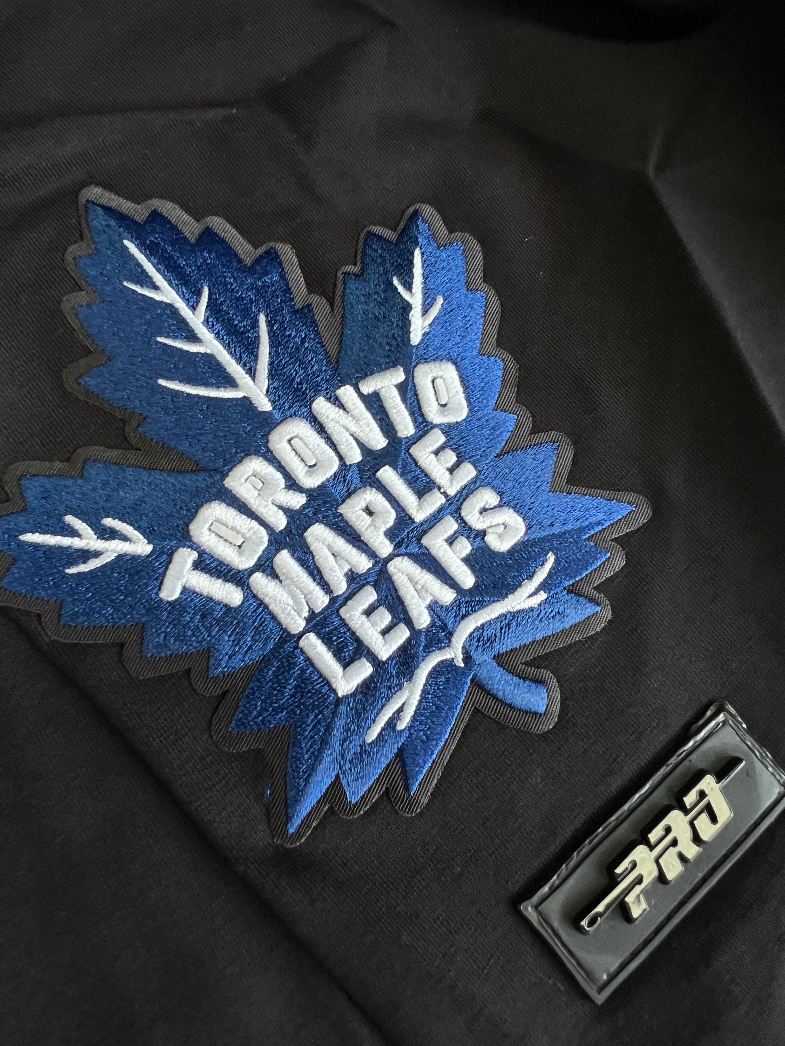 Pro Standard T-Shirts Toronto Maple Leafs Pro Standard NHL Classic Chenille T-Shirt - Black