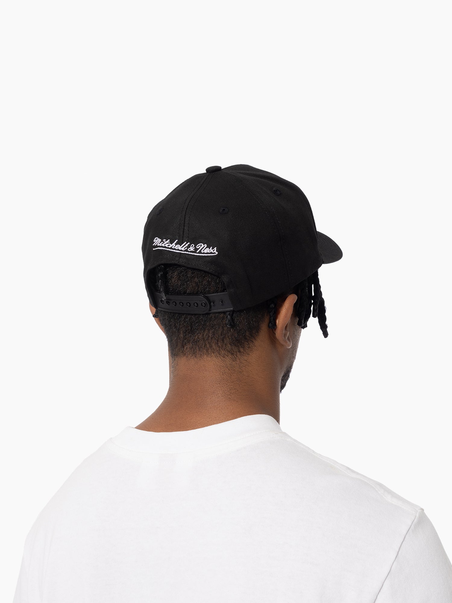 Mitchell And Ness Caps Toronto Raptors Mitchell & Ness NBA HWC Pro Pinch Snapback Hat - Black