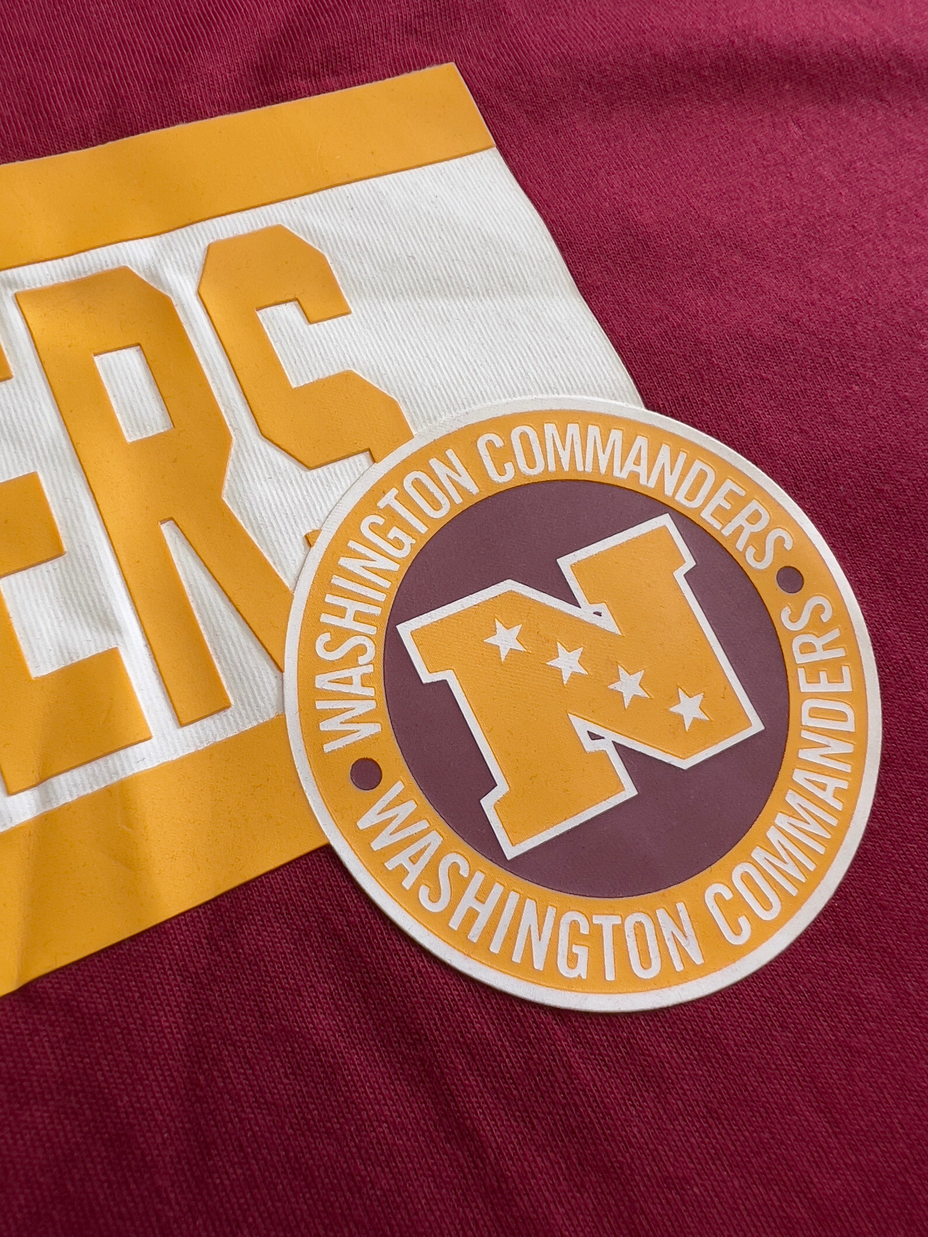 New Era T-Shirts Washington Commanders New Era NFL 24 Sideline T-Shirt - Burgundy