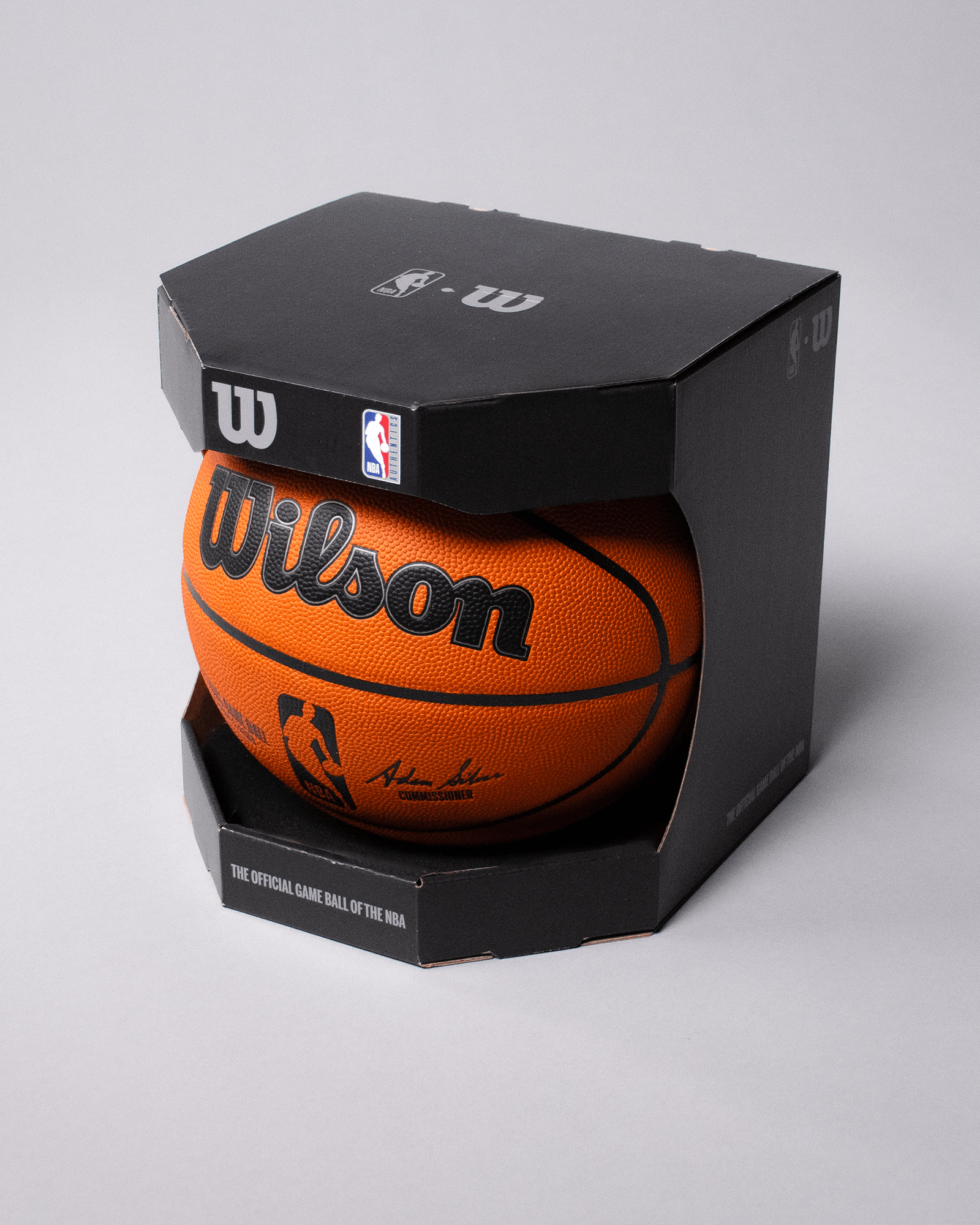 Wilson Sporting Goods Balls Adults - Size 7 Wilson Official NBA Authentic Full Size Game Ball In Gift Box