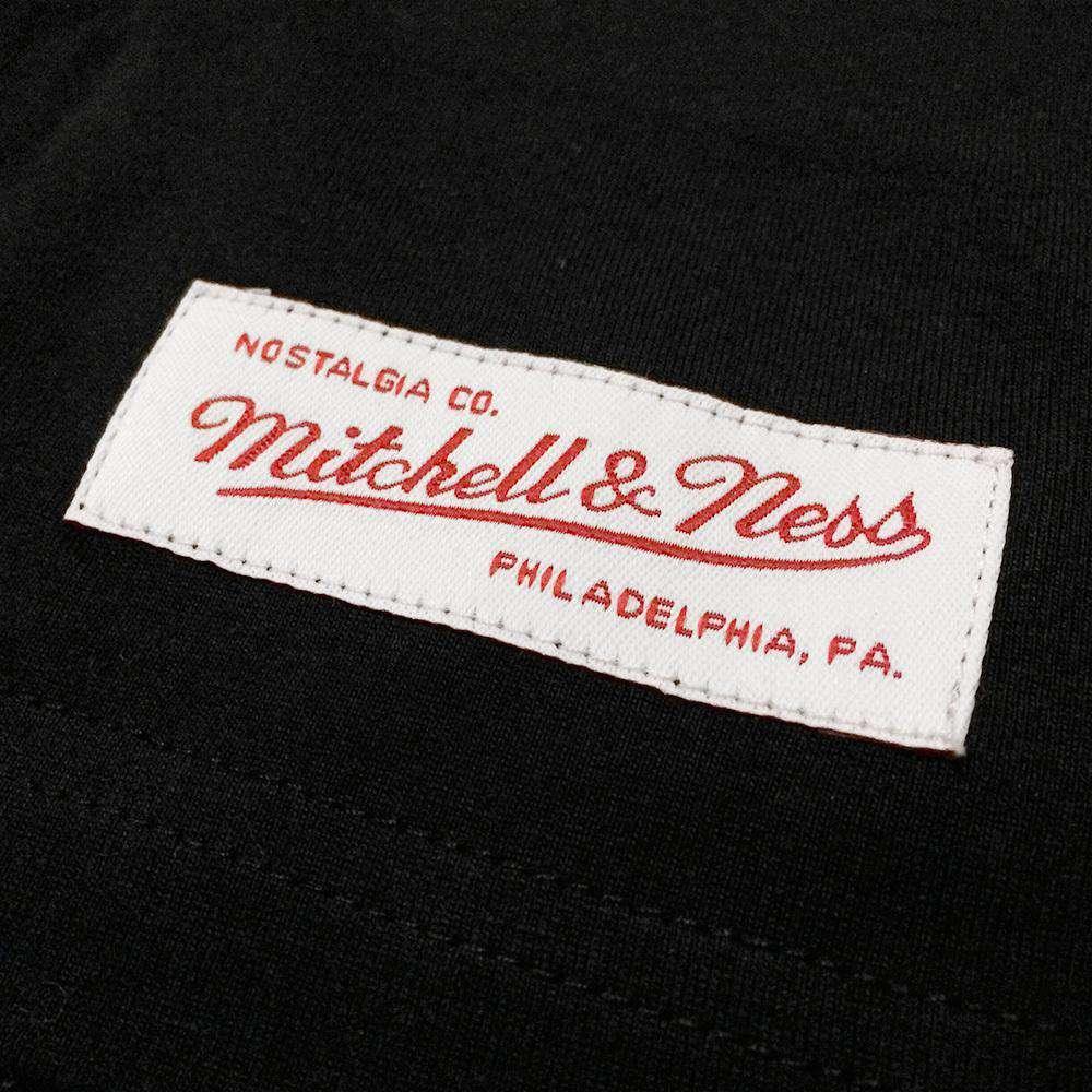 Mitchell And Ness T-Shirts Allen Iverson Philadelphia 76ers Mitchell & Ness NBA Player T-Shirt - Black