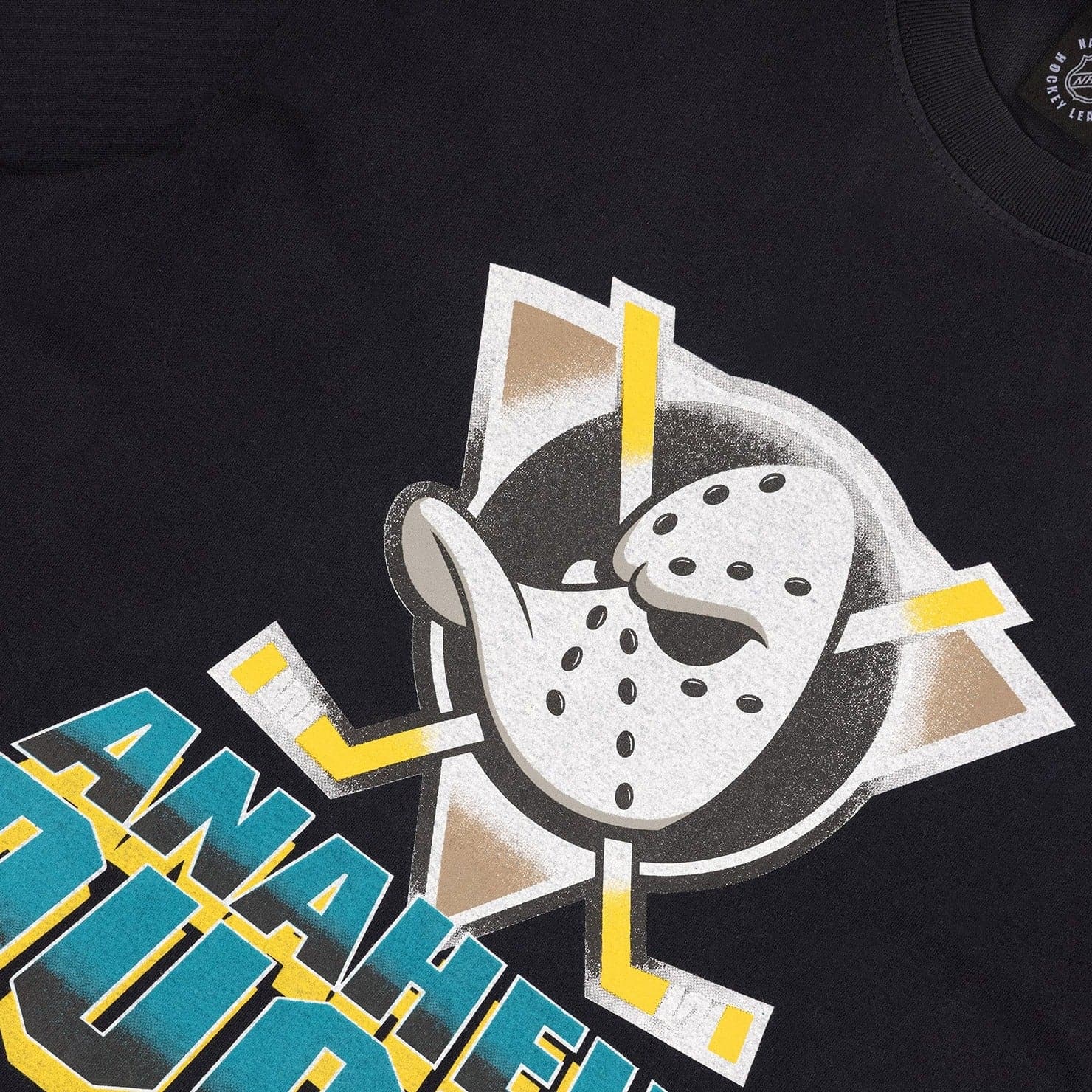 NHL Branded T-Shirts Anaheim Mighty Ducks NHL Shadow Graphic Vintage T-Shirt - Faded Black