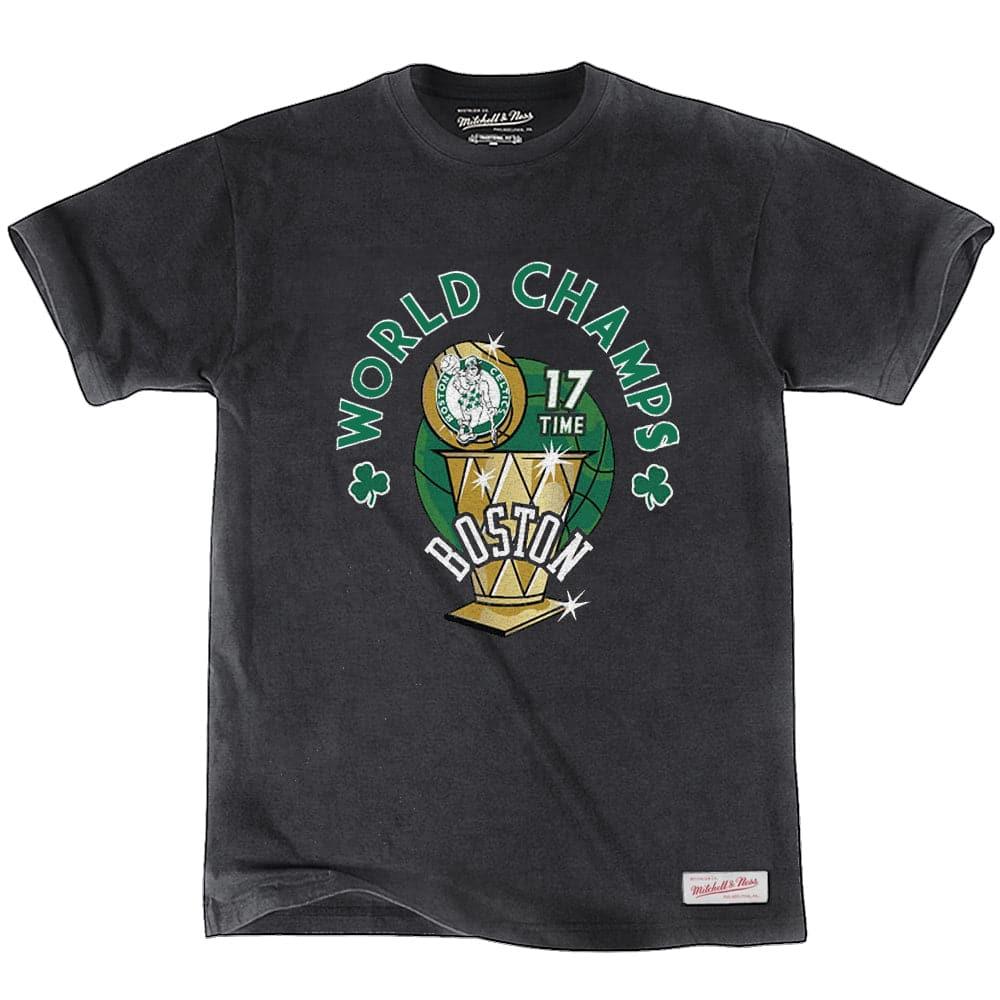 Mitchell And Ness T-Shirts Boston Celtics Mitchell & Ness NBA World Champs Vintage T-Shirt - Black