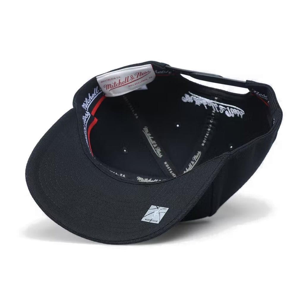 Mitchell And Ness Caps Brooklyn Nets Mitchell & Ness NBA Logo Script Classic Red Snapback Hat - Black