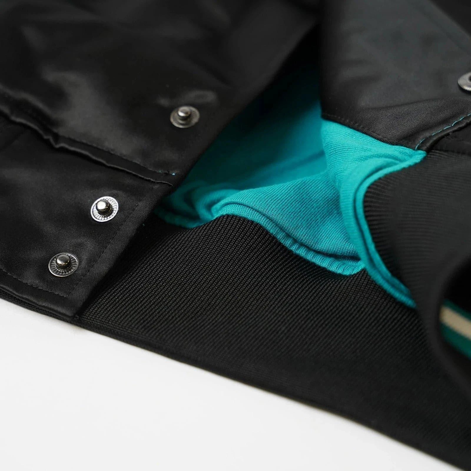 Mitchell And Ness Jackets Charlotte Hornets Mitchell & Ness NBA Lightweight HWC Satin Jacket - Black