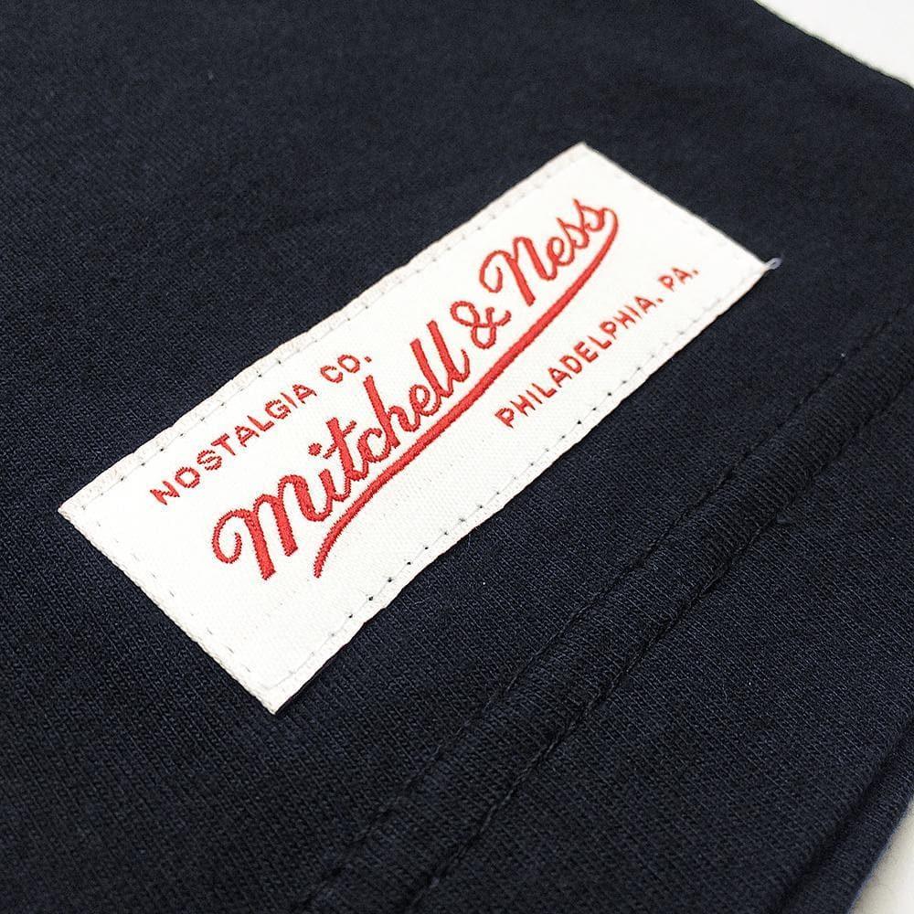 Mitchell And Ness T-Shirts Chicago Bears Mitchell & Ness NFL Retro Repeat T-Shirt - Navy