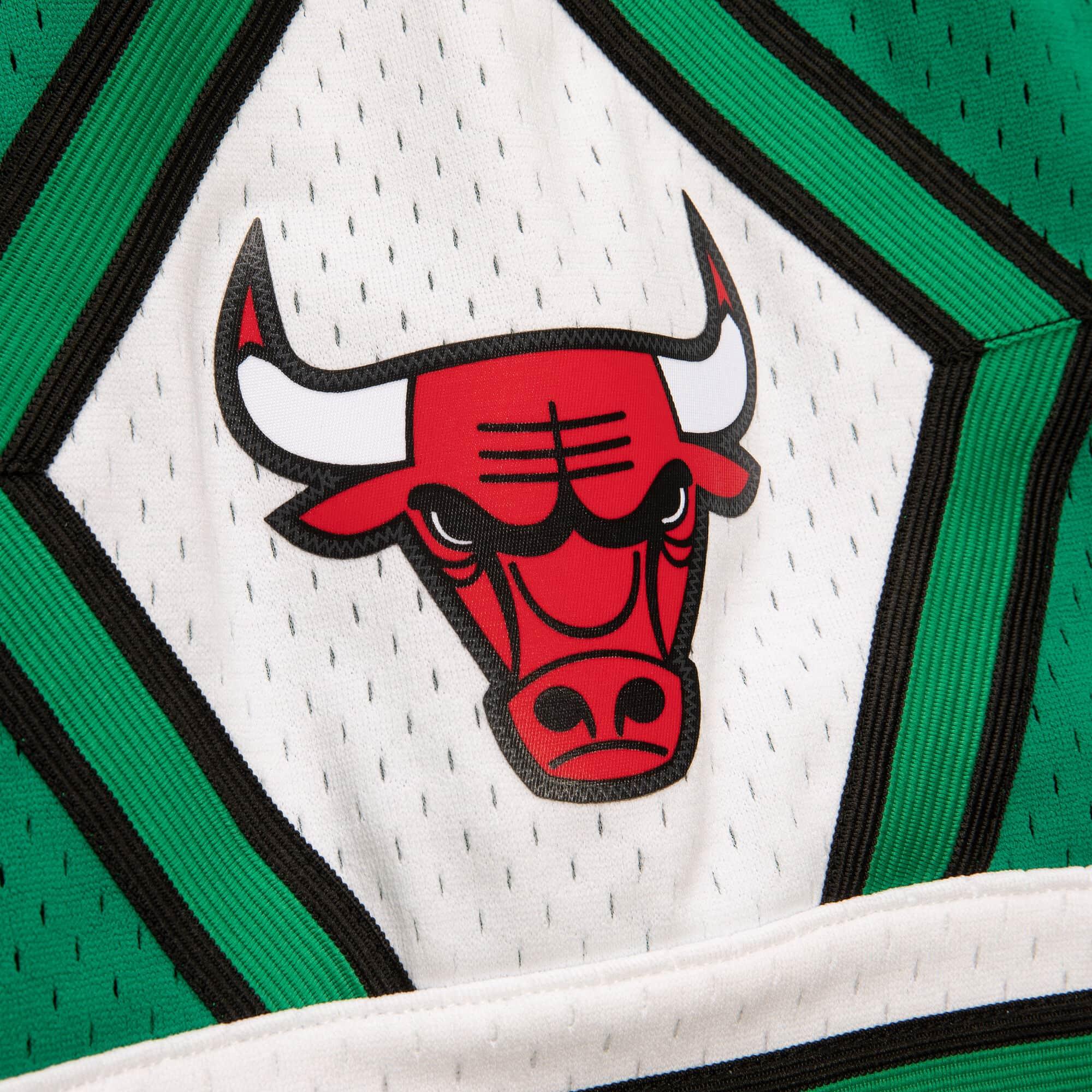 Mitchell And Ness Shorts Chicago Bulls Mitchell & Ness NBA 08-09 Swingman Shorts - Green