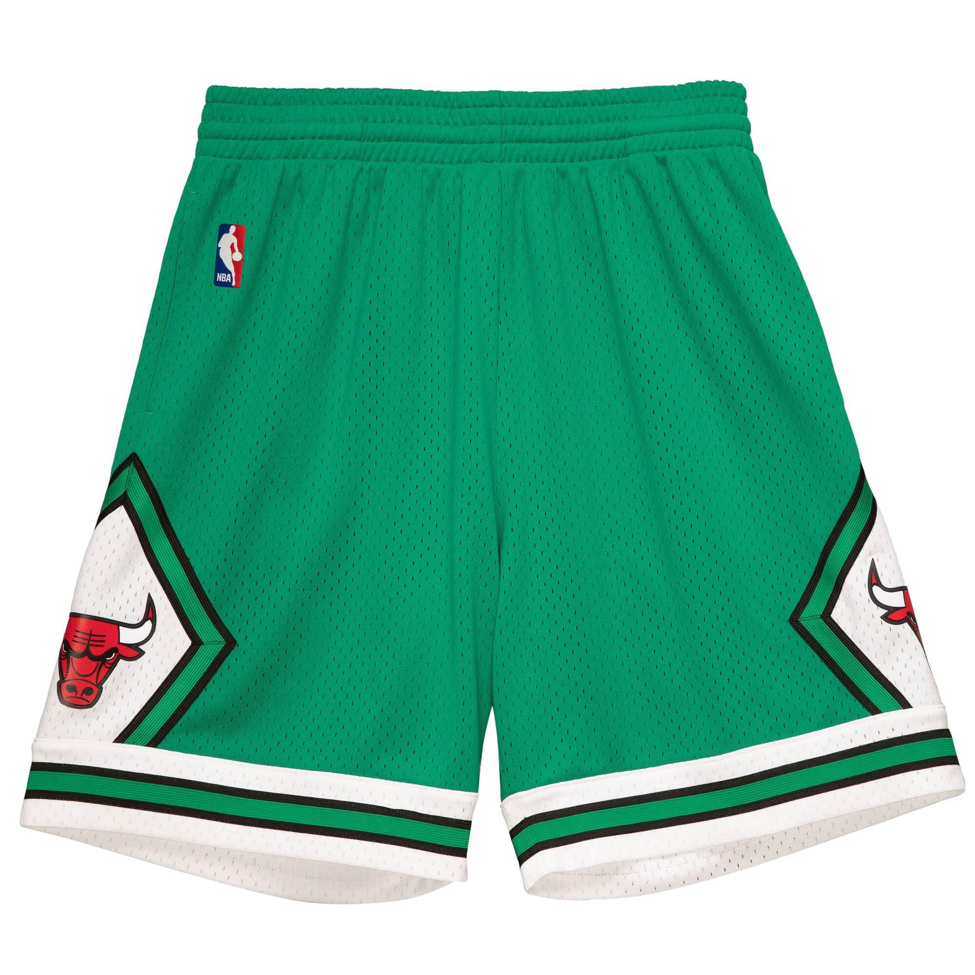 Mitchell And Ness Shorts Chicago Bulls Mitchell & Ness NBA 08-09 Swingman Shorts - Green