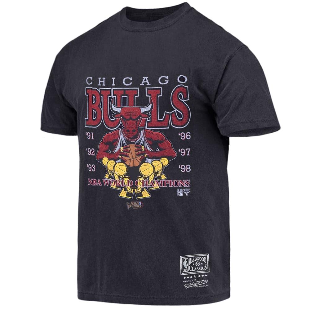 Mitchell And Ness T-Shirts Chicago Bulls Mitchell & Ness NBA 6x World Champs Vintage T-Shirt - Faded Black