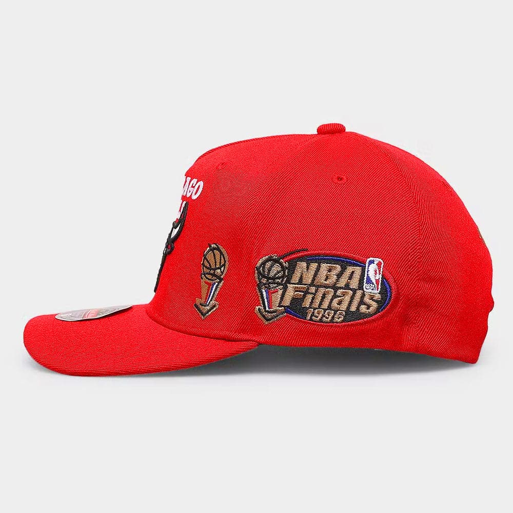 Mitchell And Ness Caps Chicago Bulls Mitchell & Ness NBA 96 Champs Classic Red Snapback Hat - Red