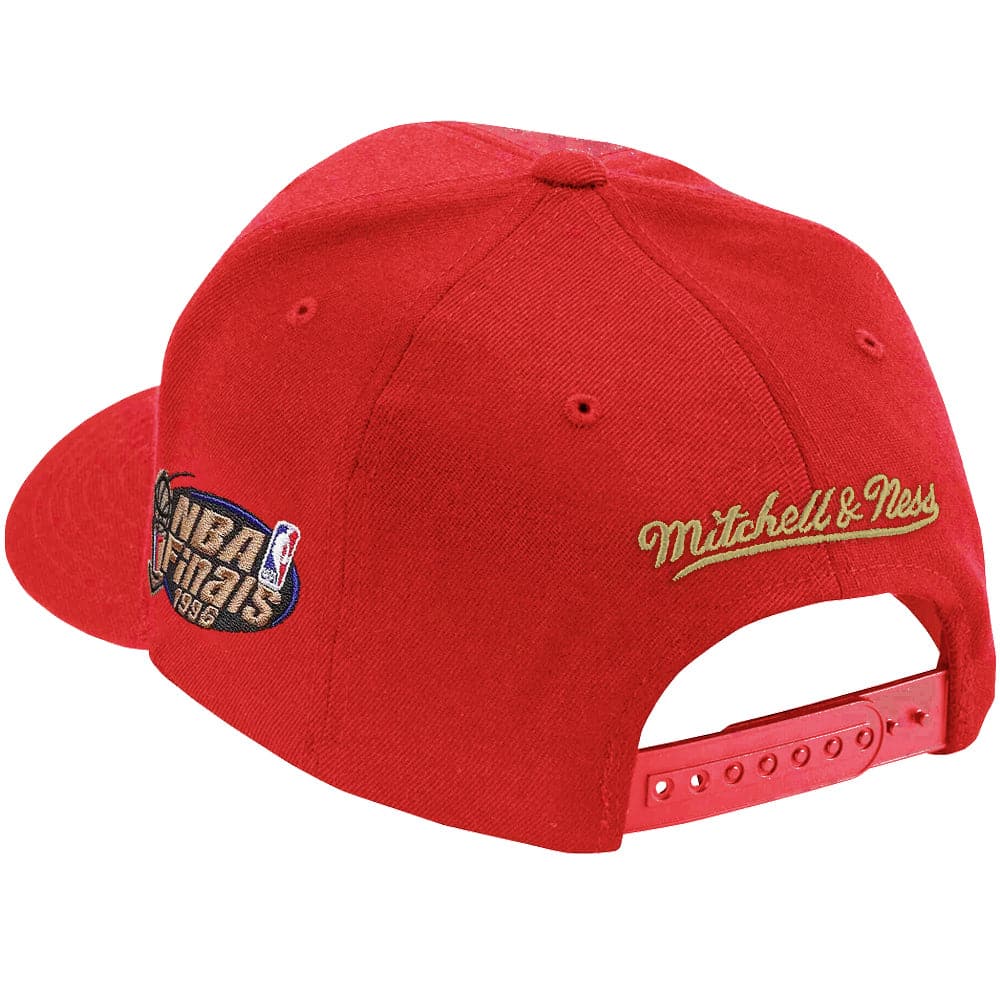 Mitchell And Ness Caps Chicago Bulls Mitchell & Ness NBA 96 Champs Classic Red Snapback Hat - Red