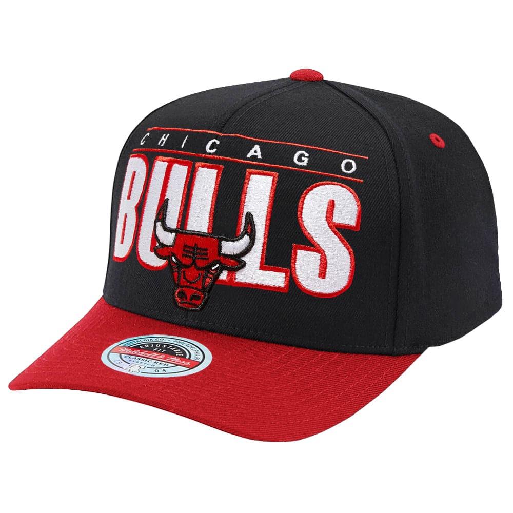 Mitchell And Ness Caps Chicago Bulls Mitchell & Ness NBA Billboard Classic Red Curve Snapback Hat - Black