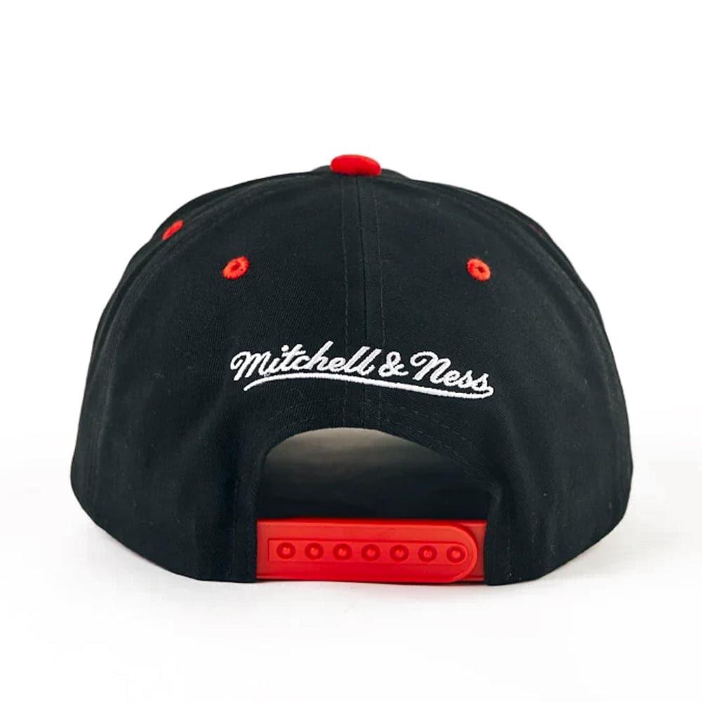 Mitchell And Ness Caps Chicago Bulls Mitchell & Ness NBA Double Up Deadstock Snapback Hat - Black